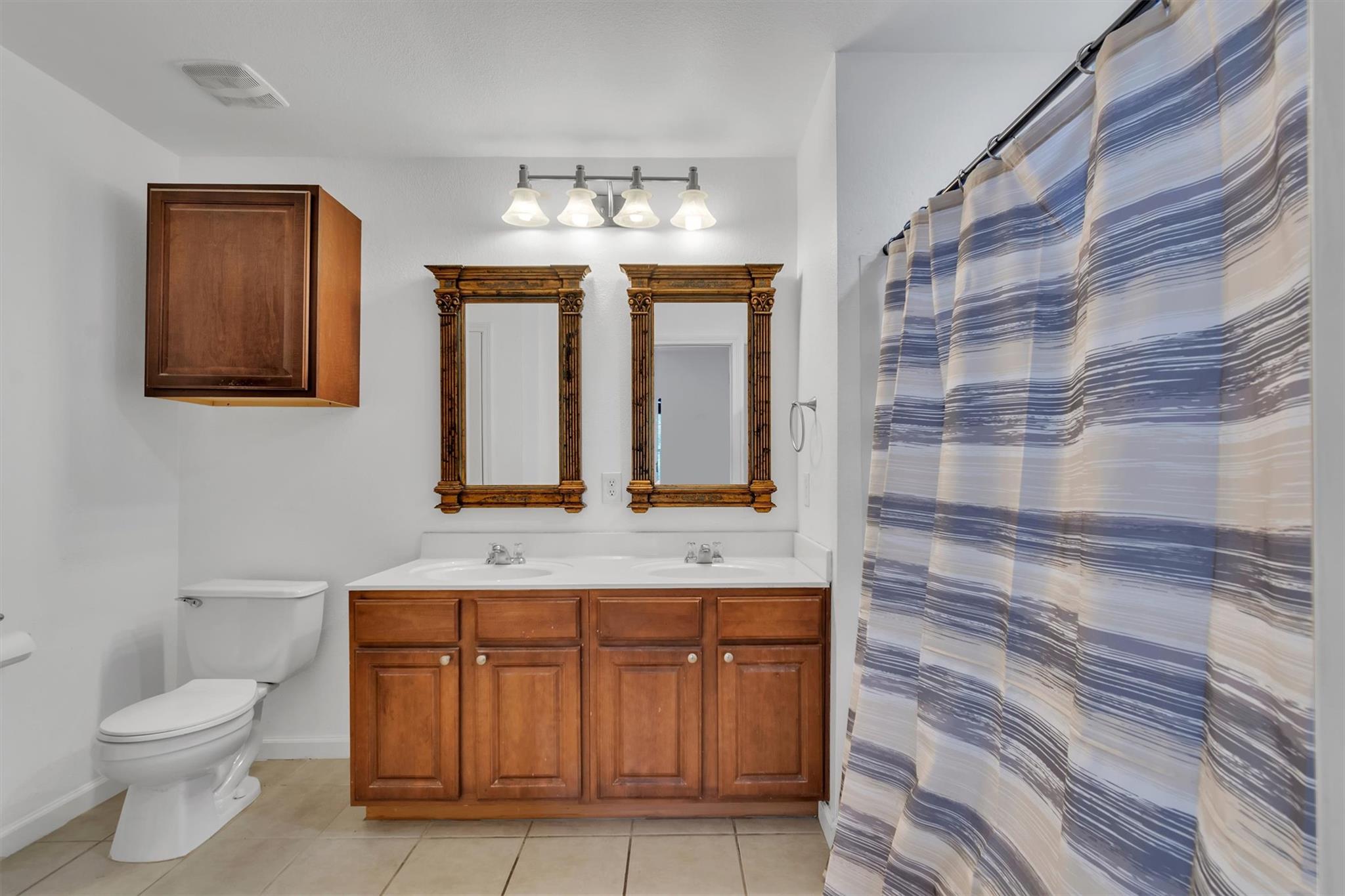 2101 Charlotte Estates Dr, Austin, TX 78744