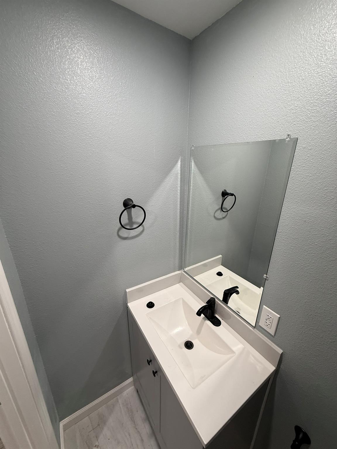 1300 N 2nd St, Killeen, TX 76541