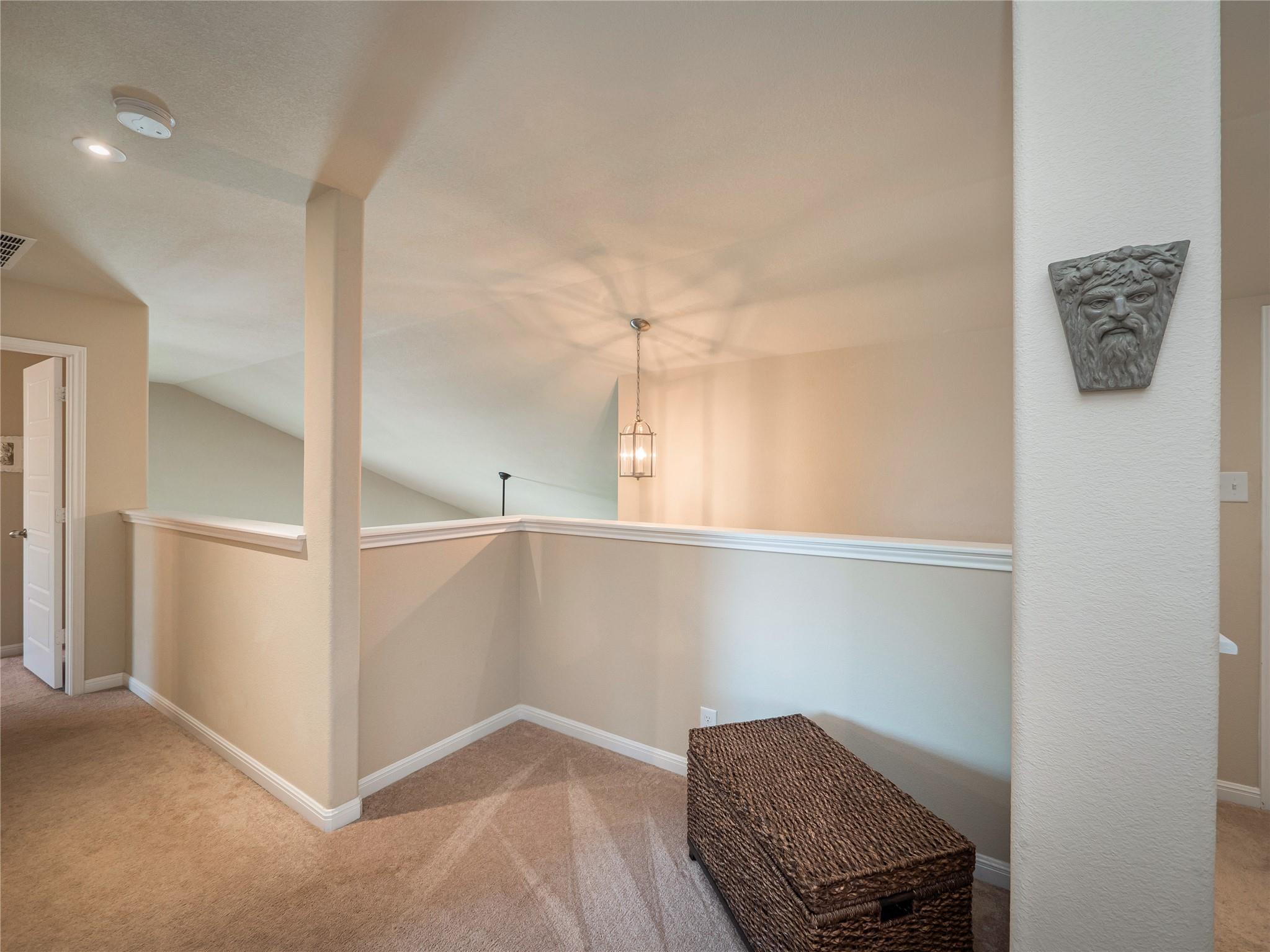 209 Frio River Trl, Hutto, TX 78634