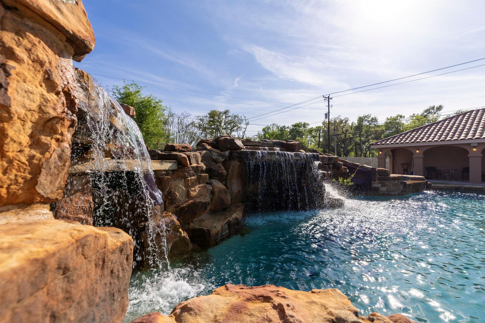 3 Woodland Loop, Round Rock, TX 78664