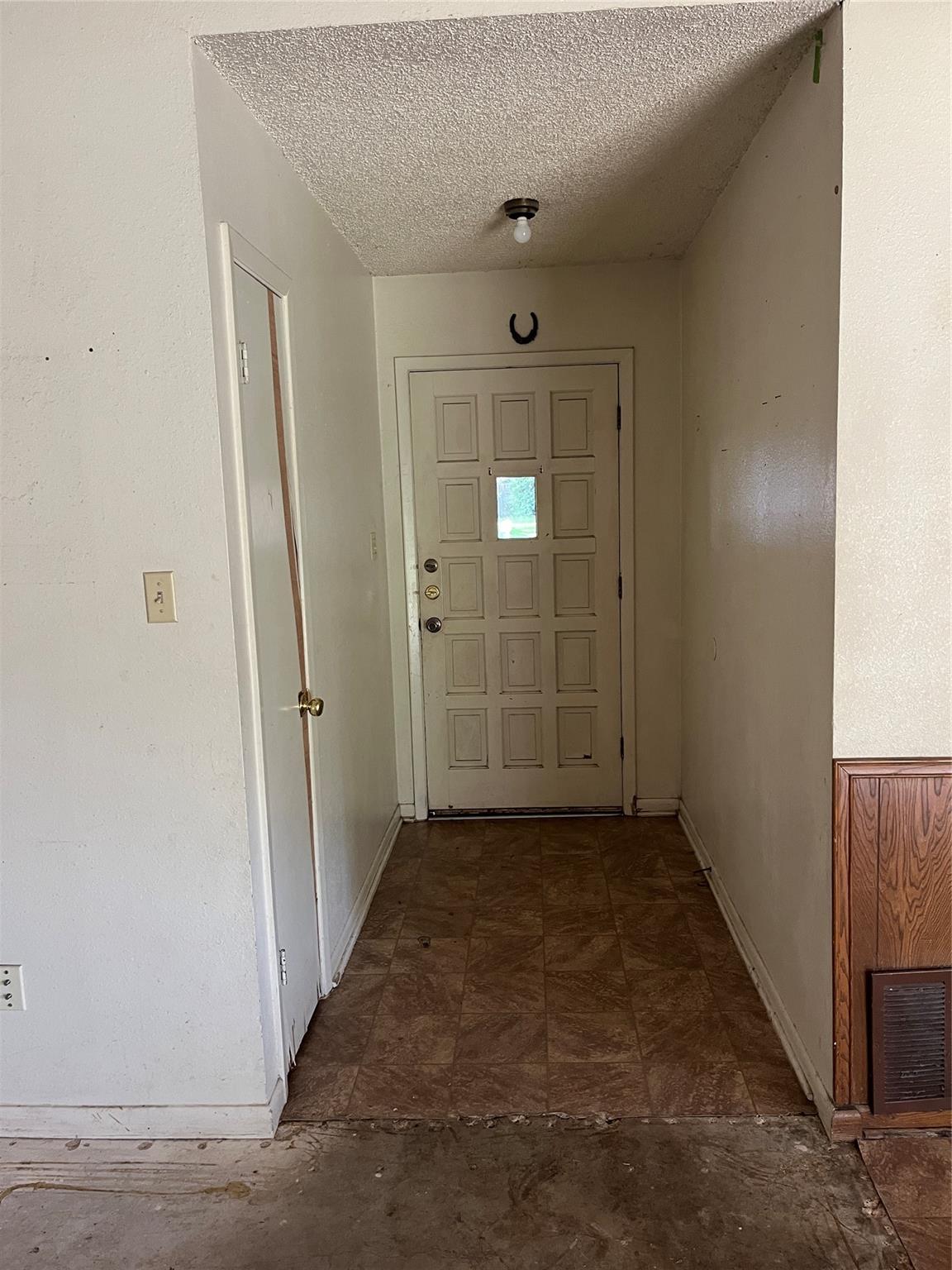 313 Golden Oaks Dr, Georgetown, TX 78628