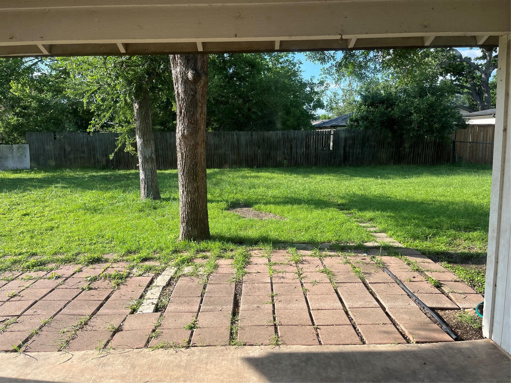 313 Golden Oaks Dr, Georgetown, TX 78628