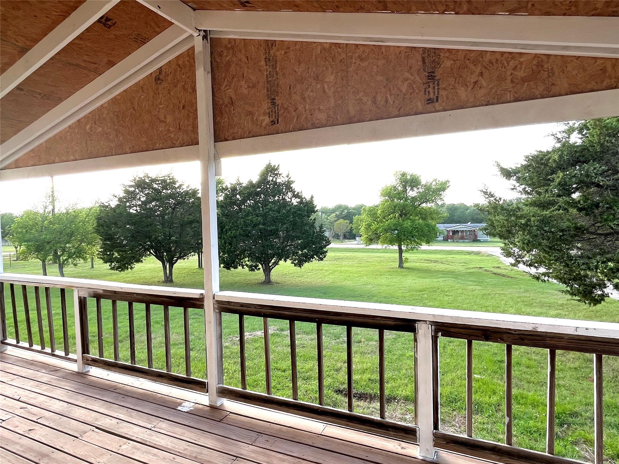 124 Sunny Oaks Dr, Bastrop, TX 78602
