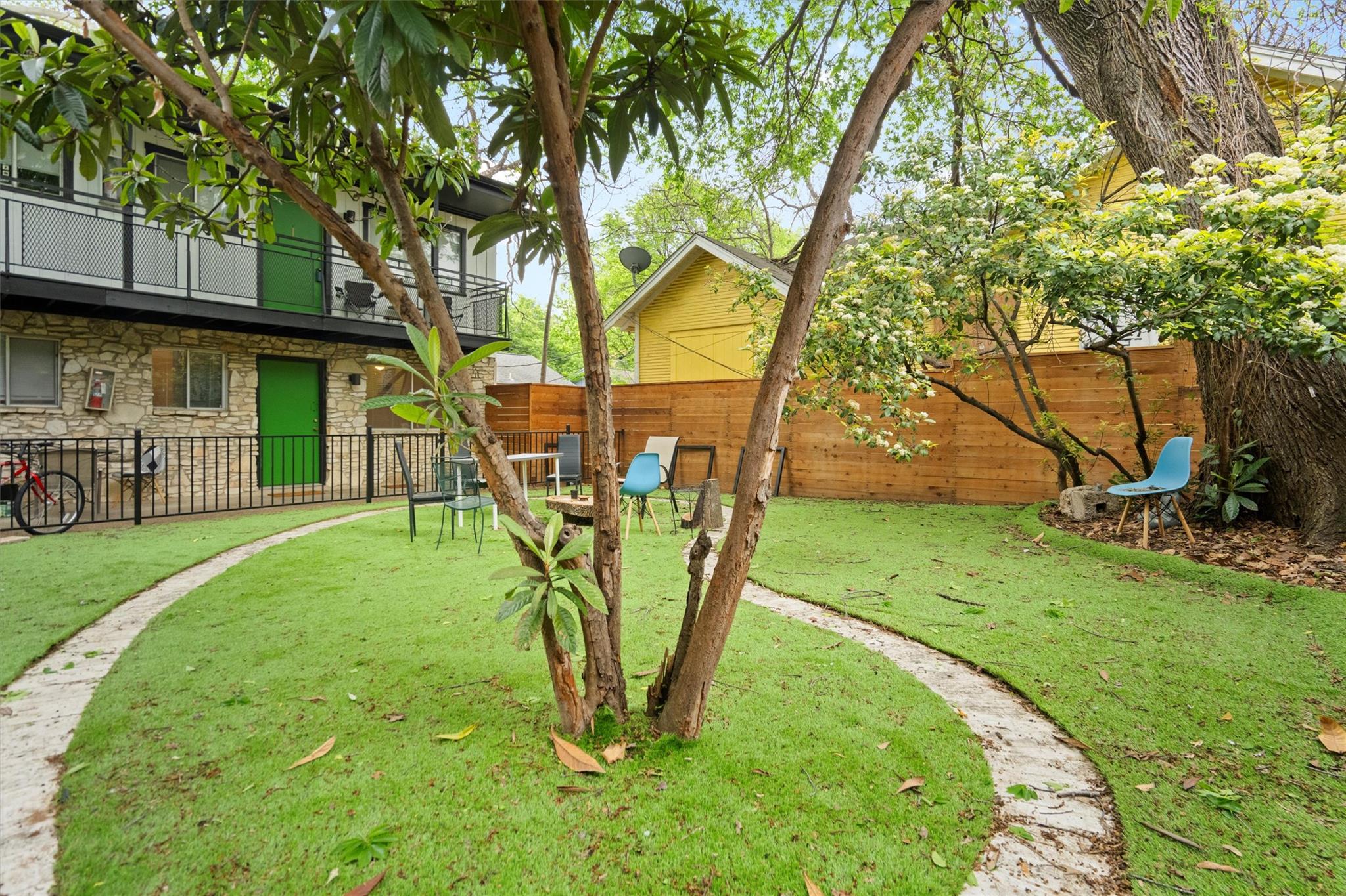 2721 Hemphill Park # B102, Austin, TX 78705