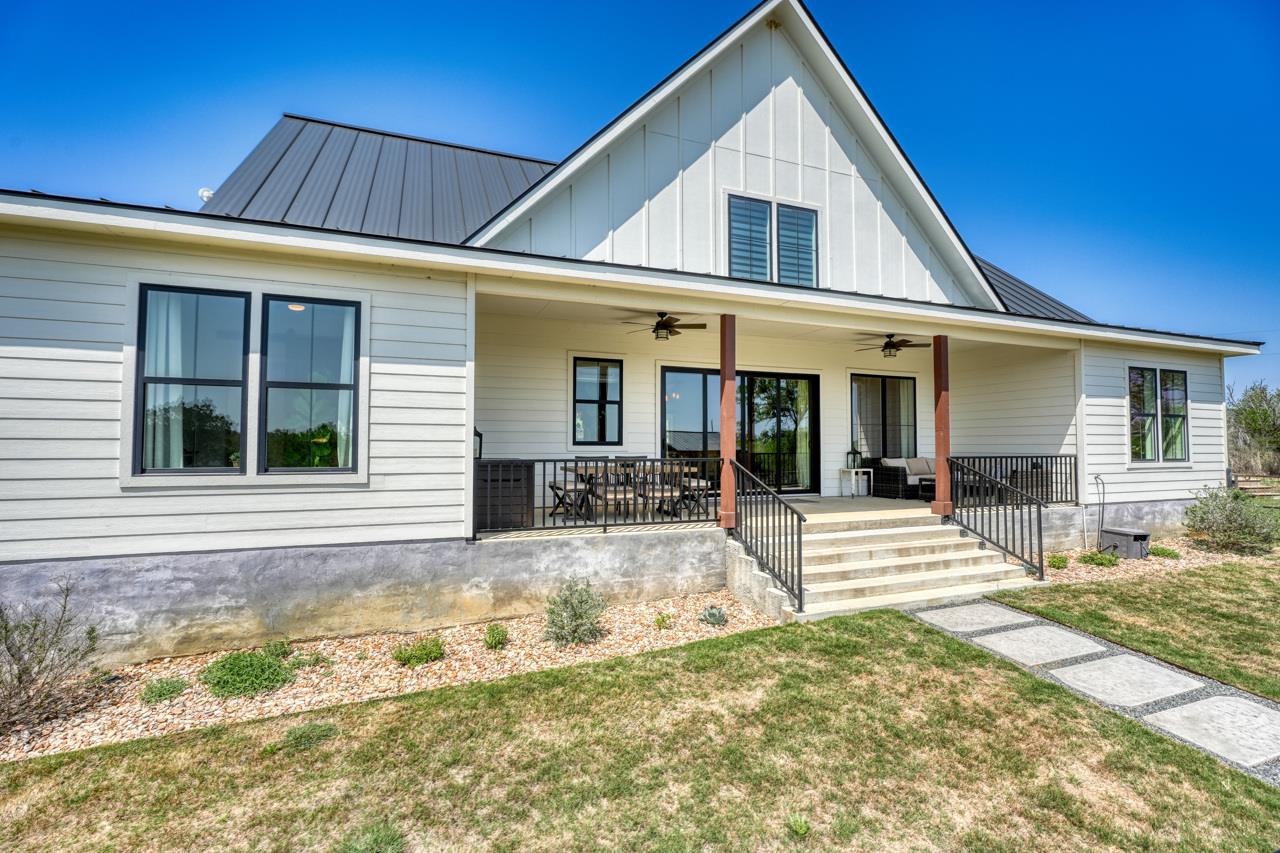 452 Sandy Cemetery Rd., Johnson City, TX 78636