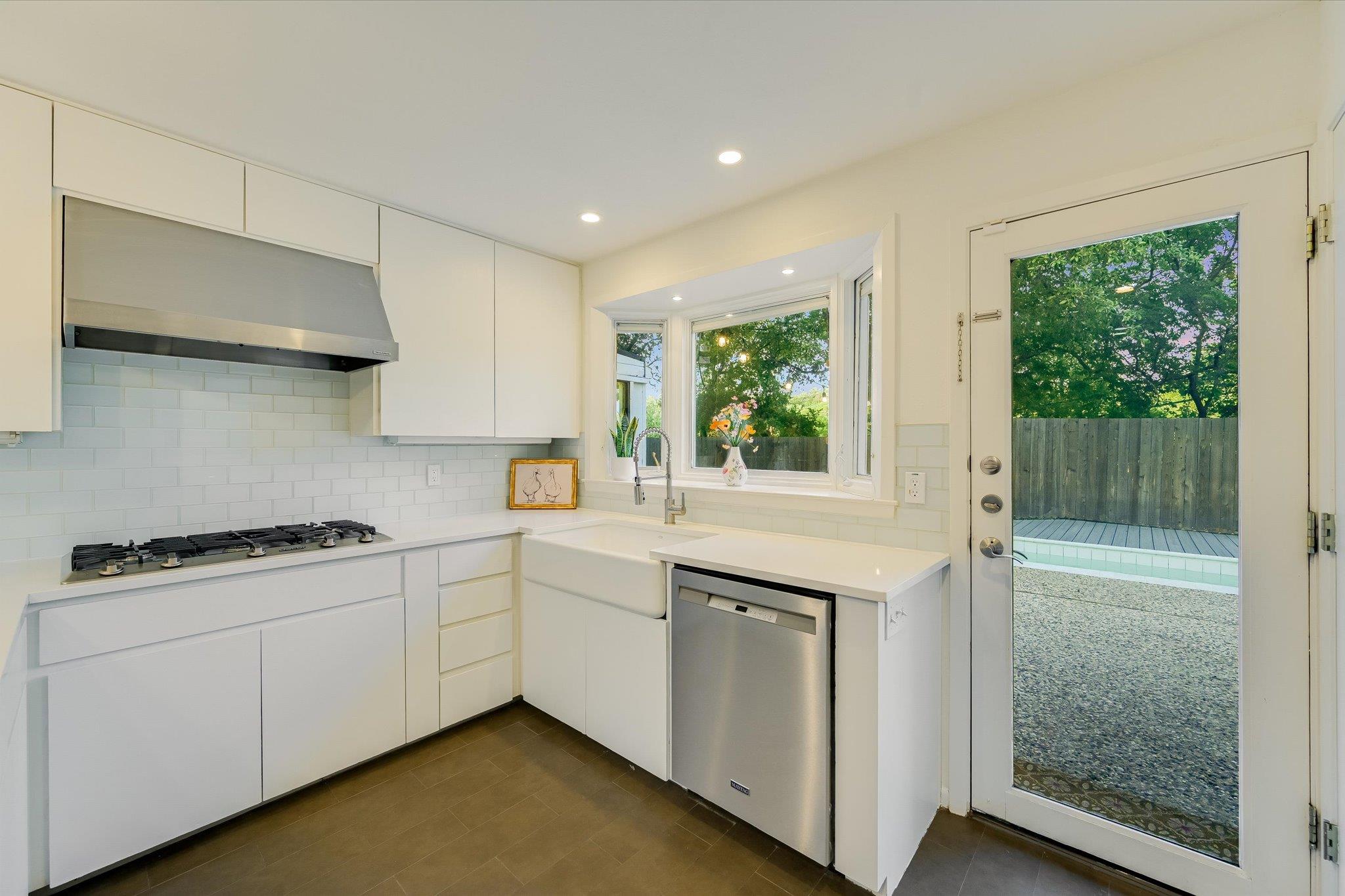 3514 Lakeland Dr, Austin, TX 78731