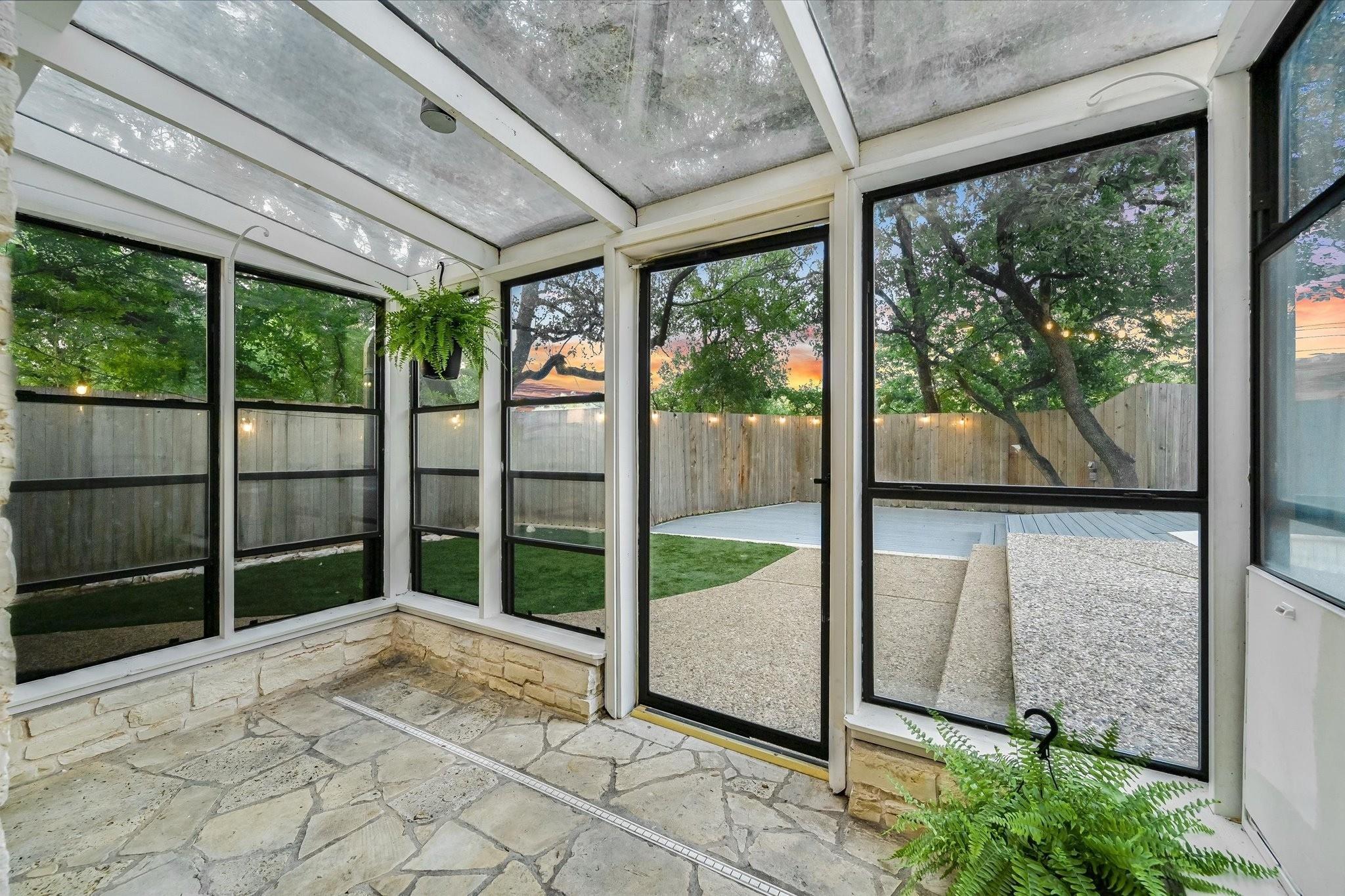 3514 Lakeland Dr, Austin, TX 78731