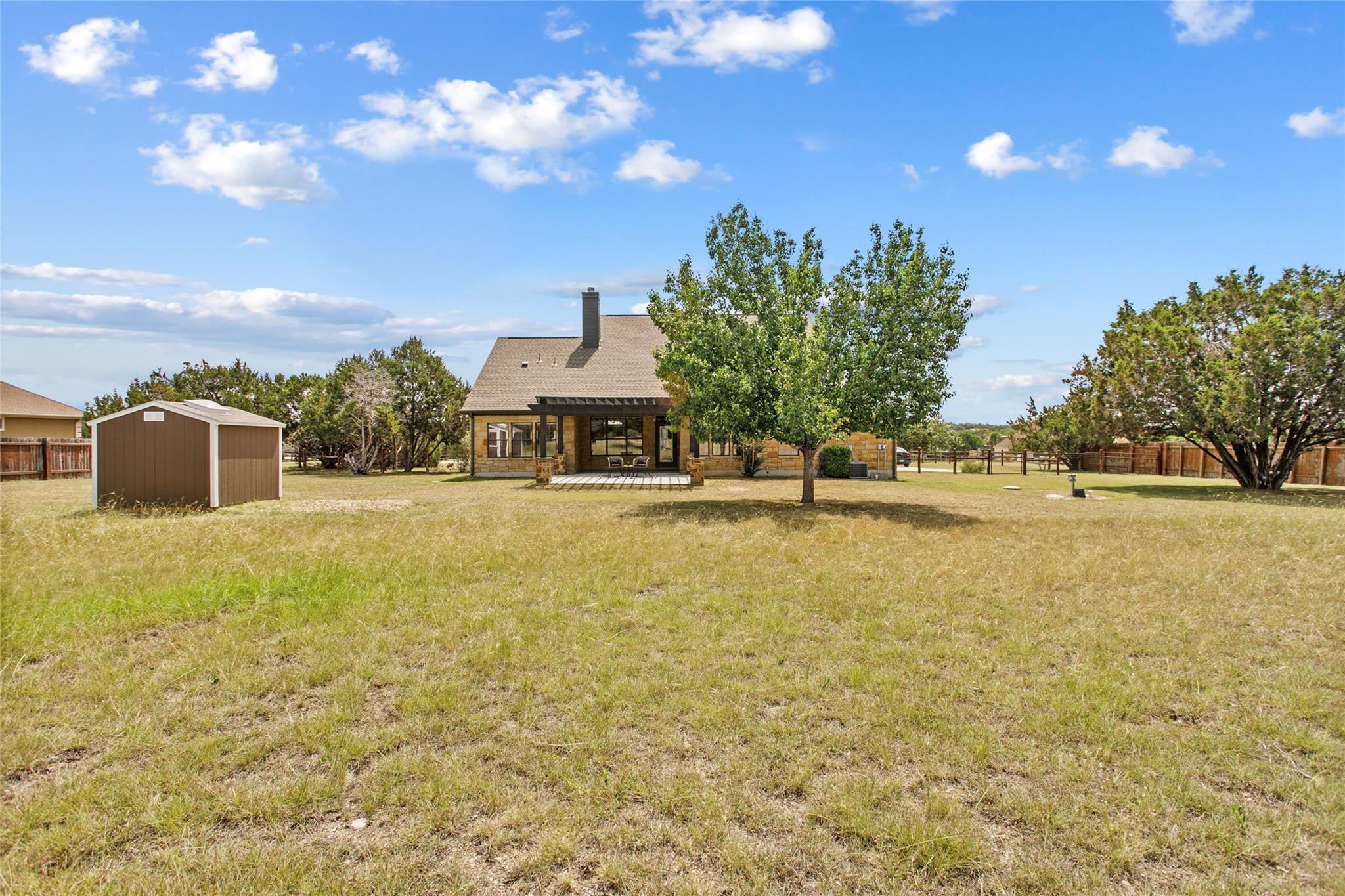400 Chama Trce, Dripping Springs, TX 78620