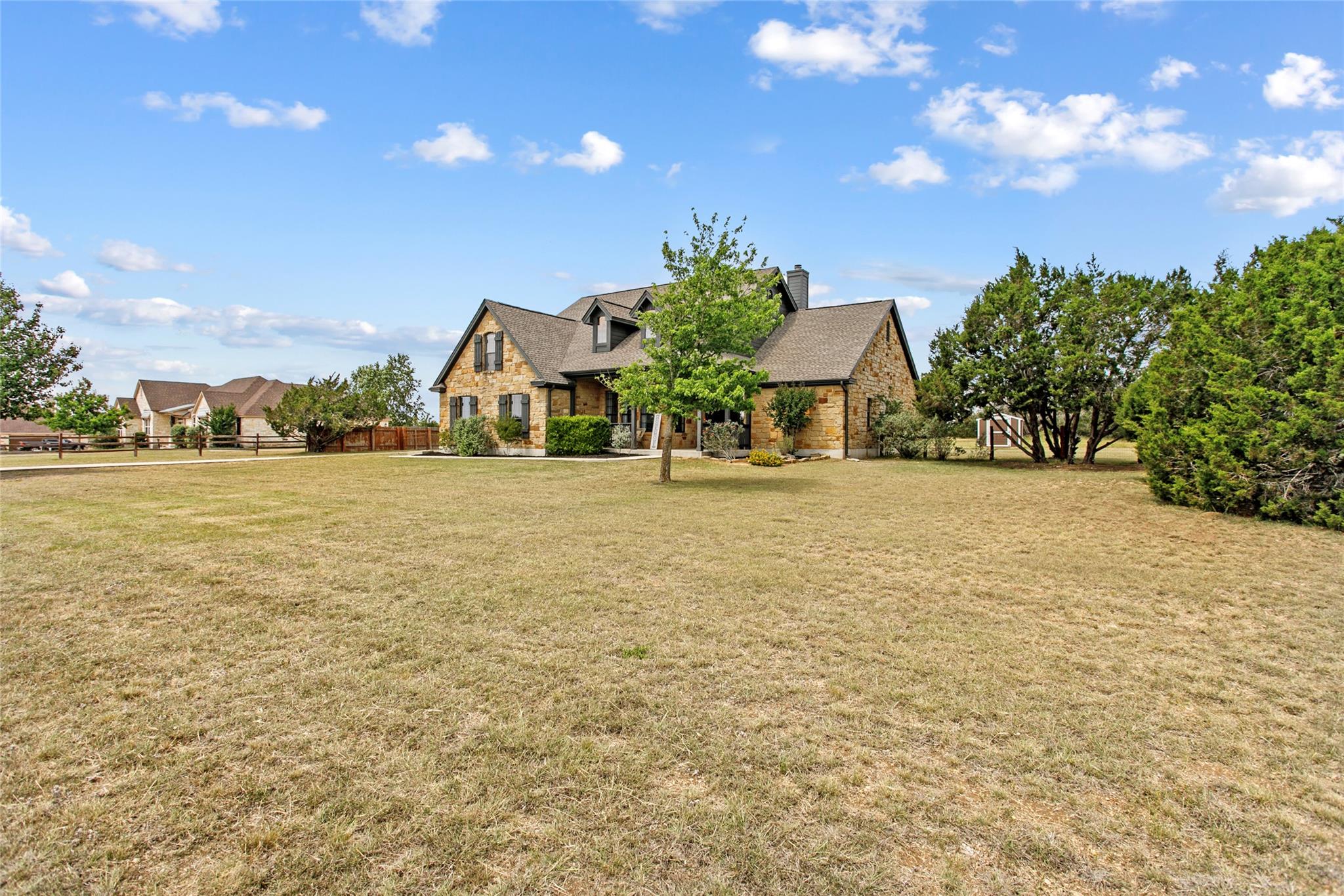 400 Chama Trce, Dripping Springs, TX 78620