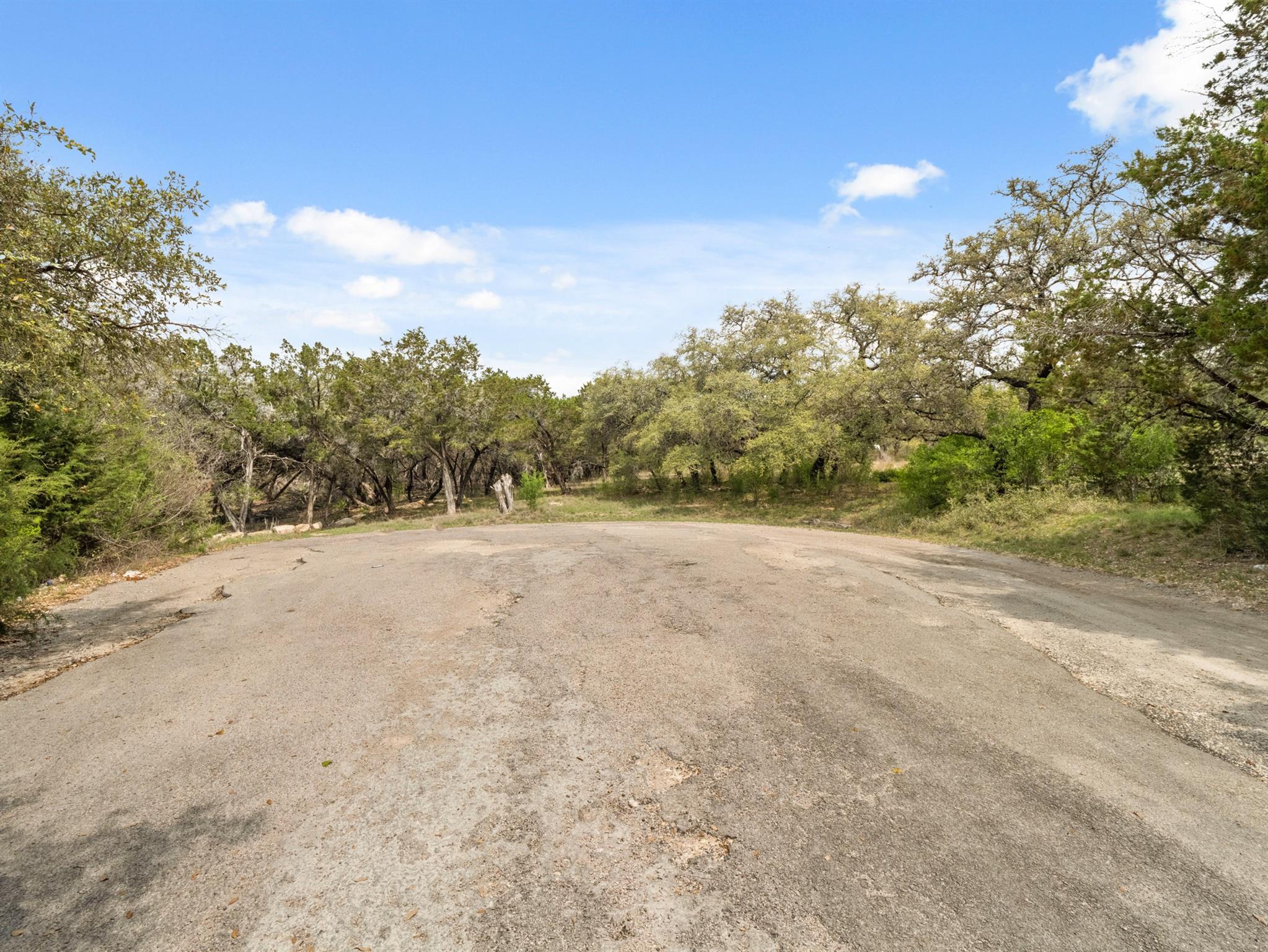 6711 Bar K Clubhouse Ct, Lago Vista, TX 78645