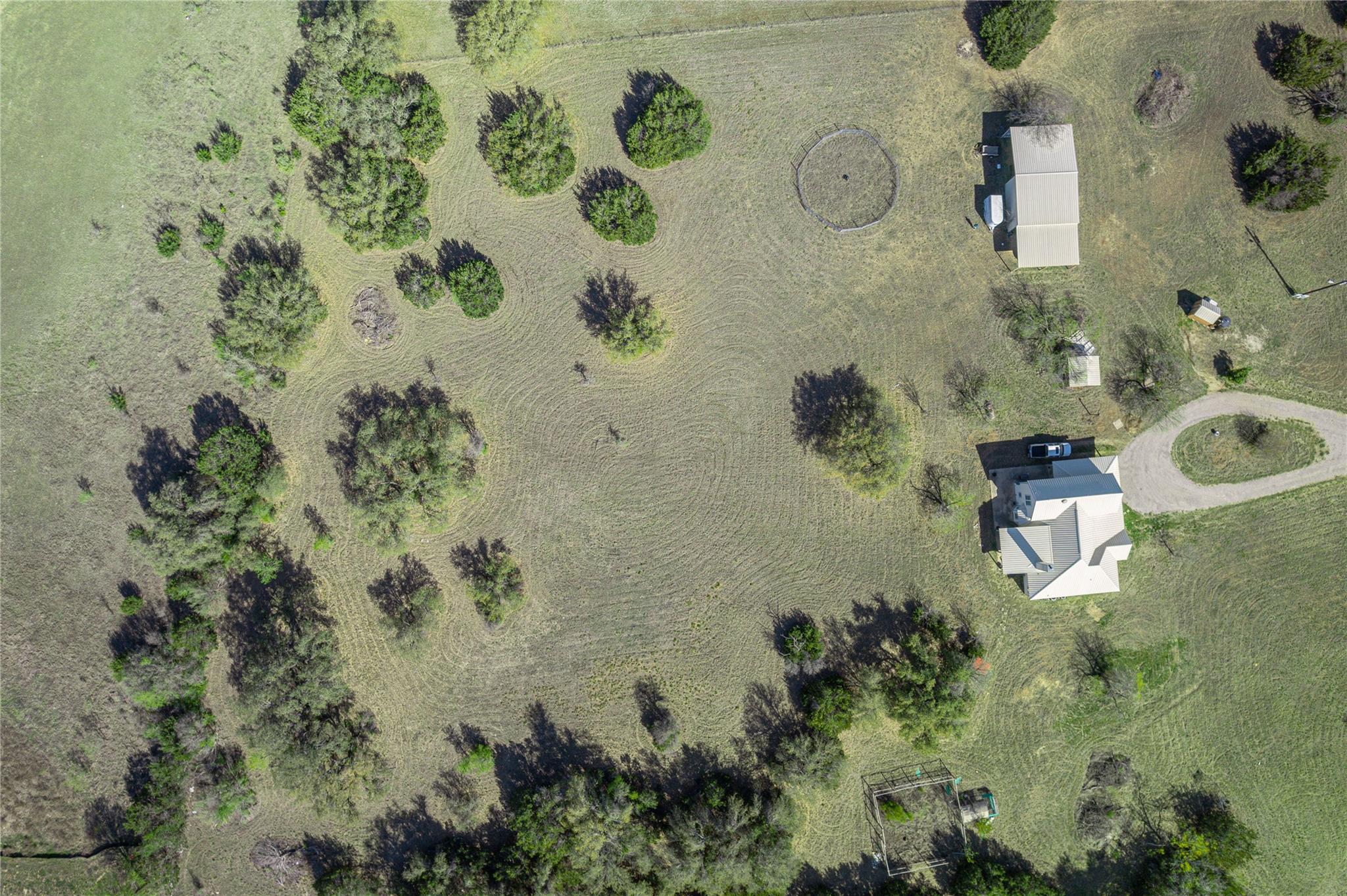 310 Craigen Rd, Liberty Hill, TX 78642