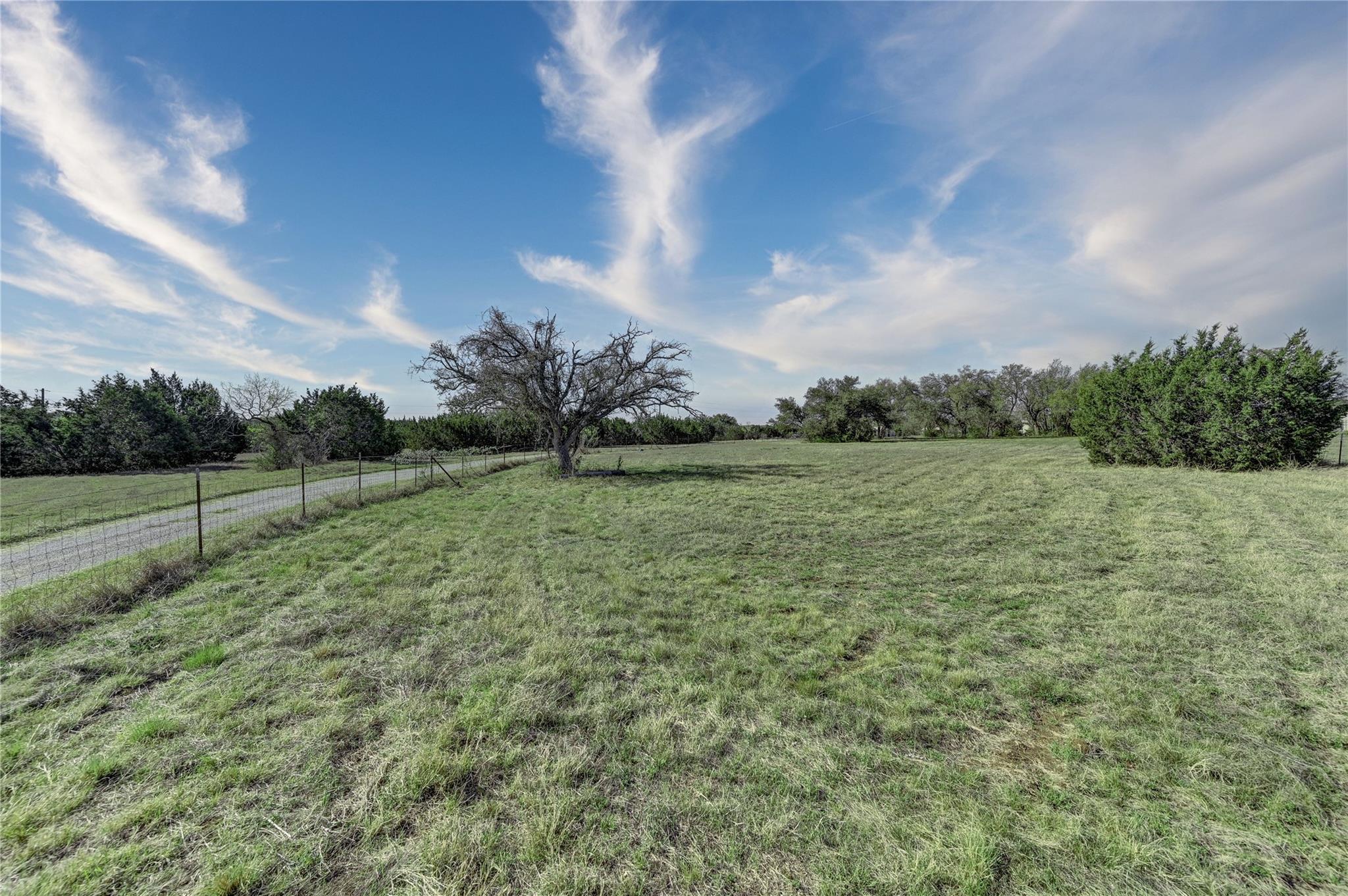 310 Craigen Rd, Liberty Hill, TX 78642