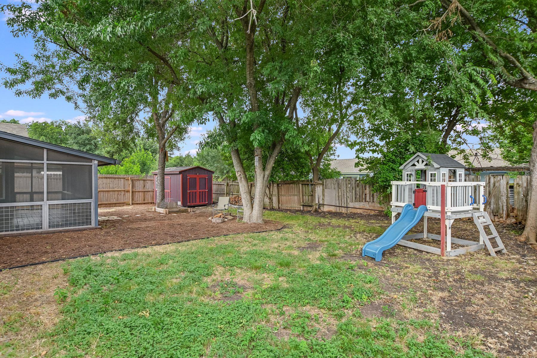 10312 Georgian Dr, Austin, TX 78753