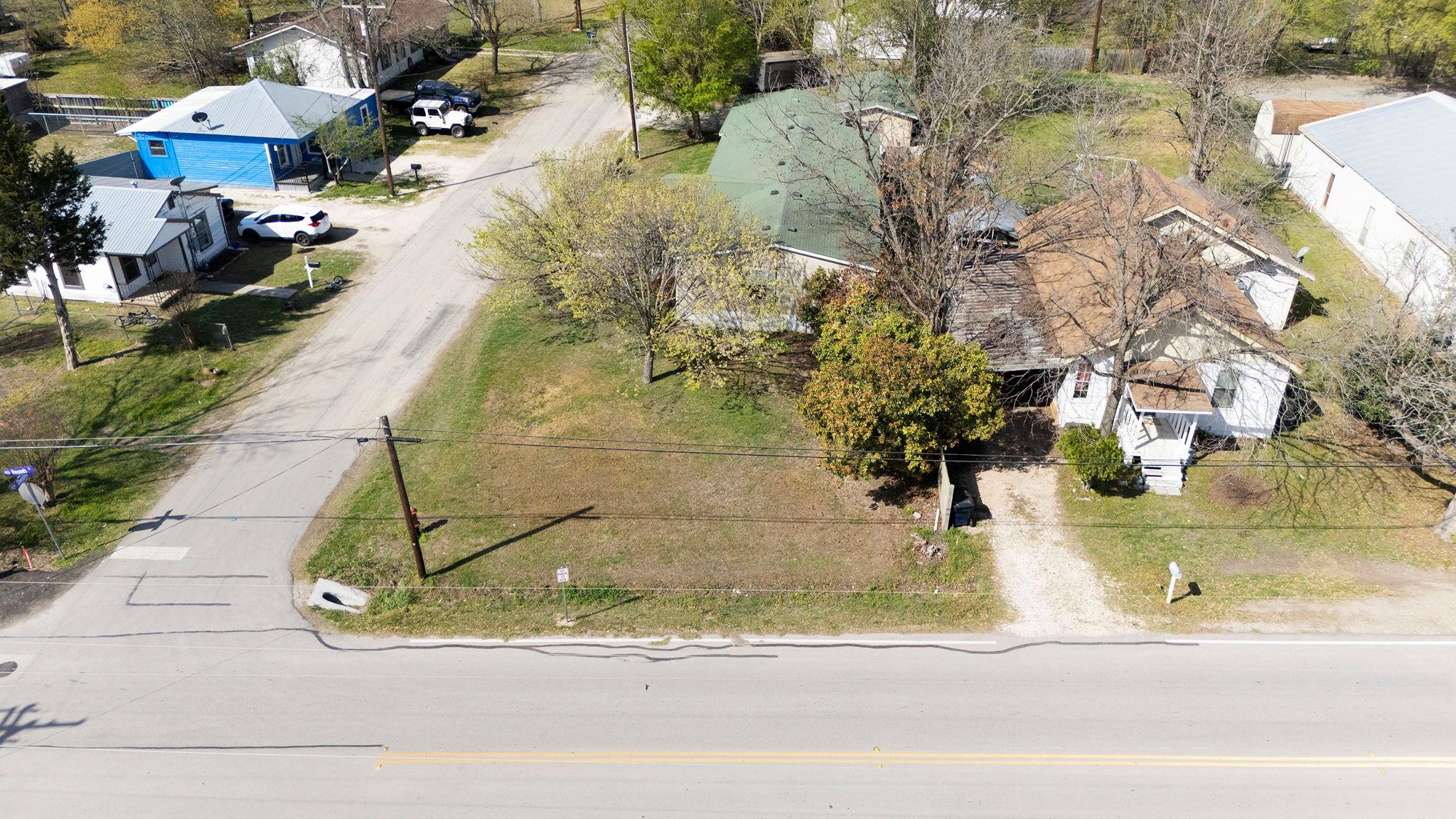 209 E Sheldon Ave, Thrall, TX 76578