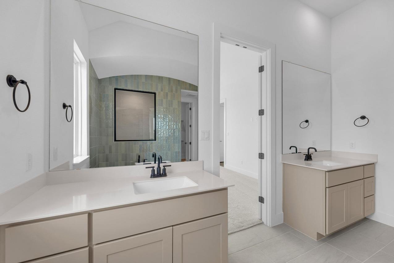 116 Lookout Point Dr, Liberty Hill, TX 78642