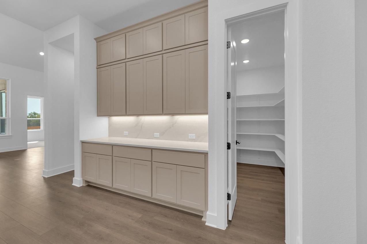 116 Lookout Point Dr, Liberty Hill, TX 78642