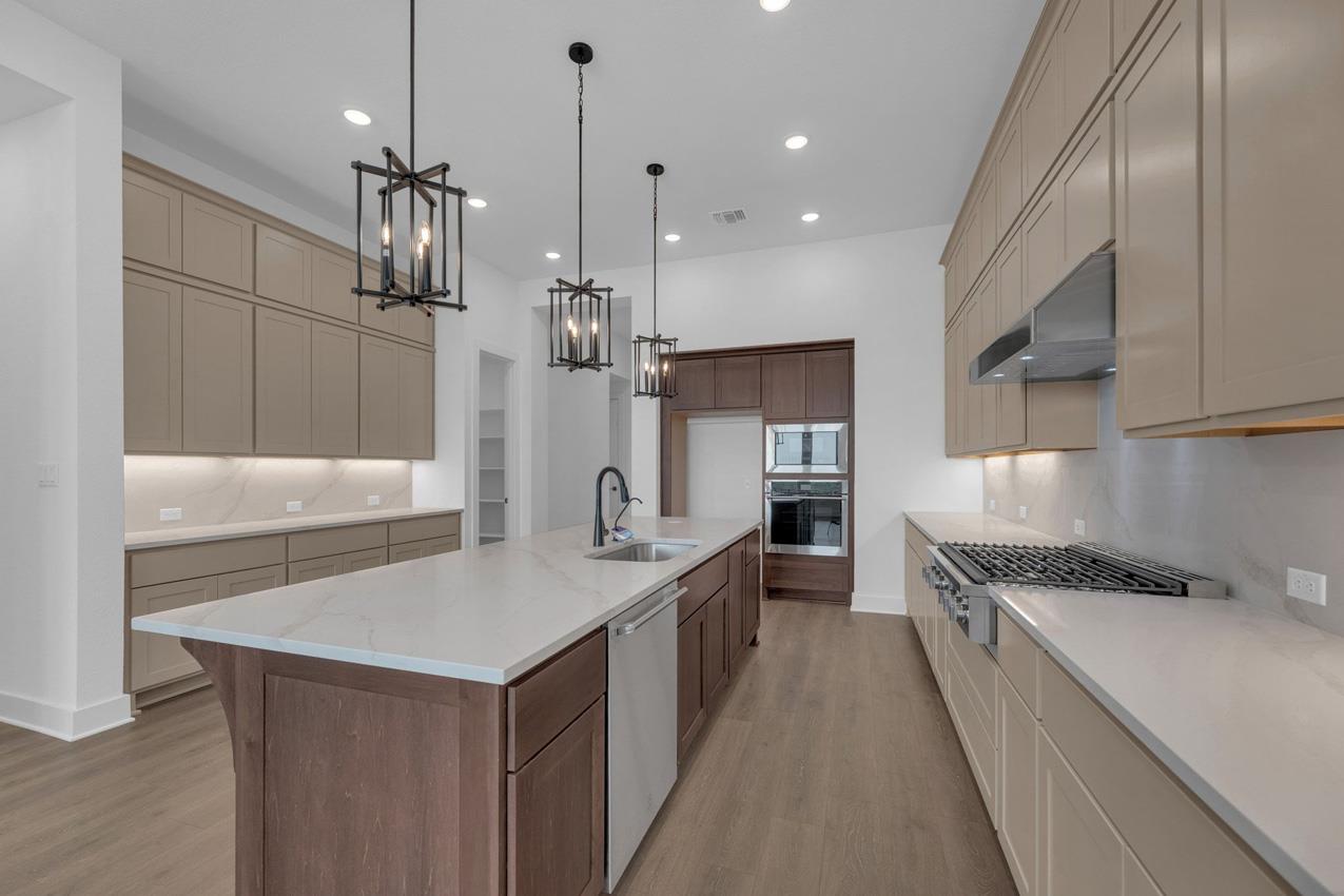 116 Lookout Point Dr, Liberty Hill, TX 78642