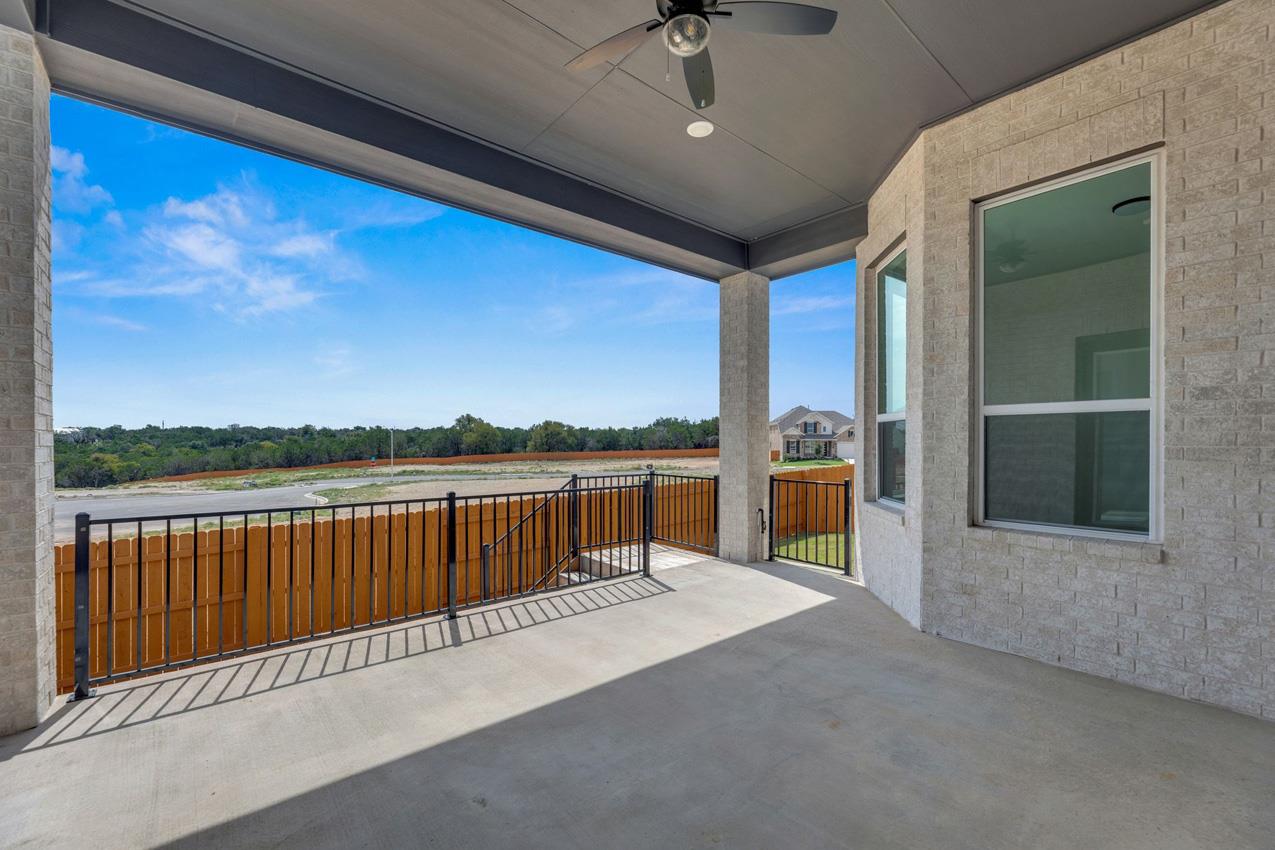 116 Lookout Point Dr, Liberty Hill, TX 78642