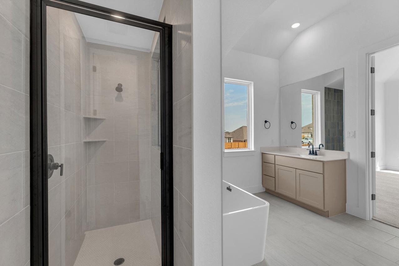 116 Lookout Point Dr, Liberty Hill, TX 78642