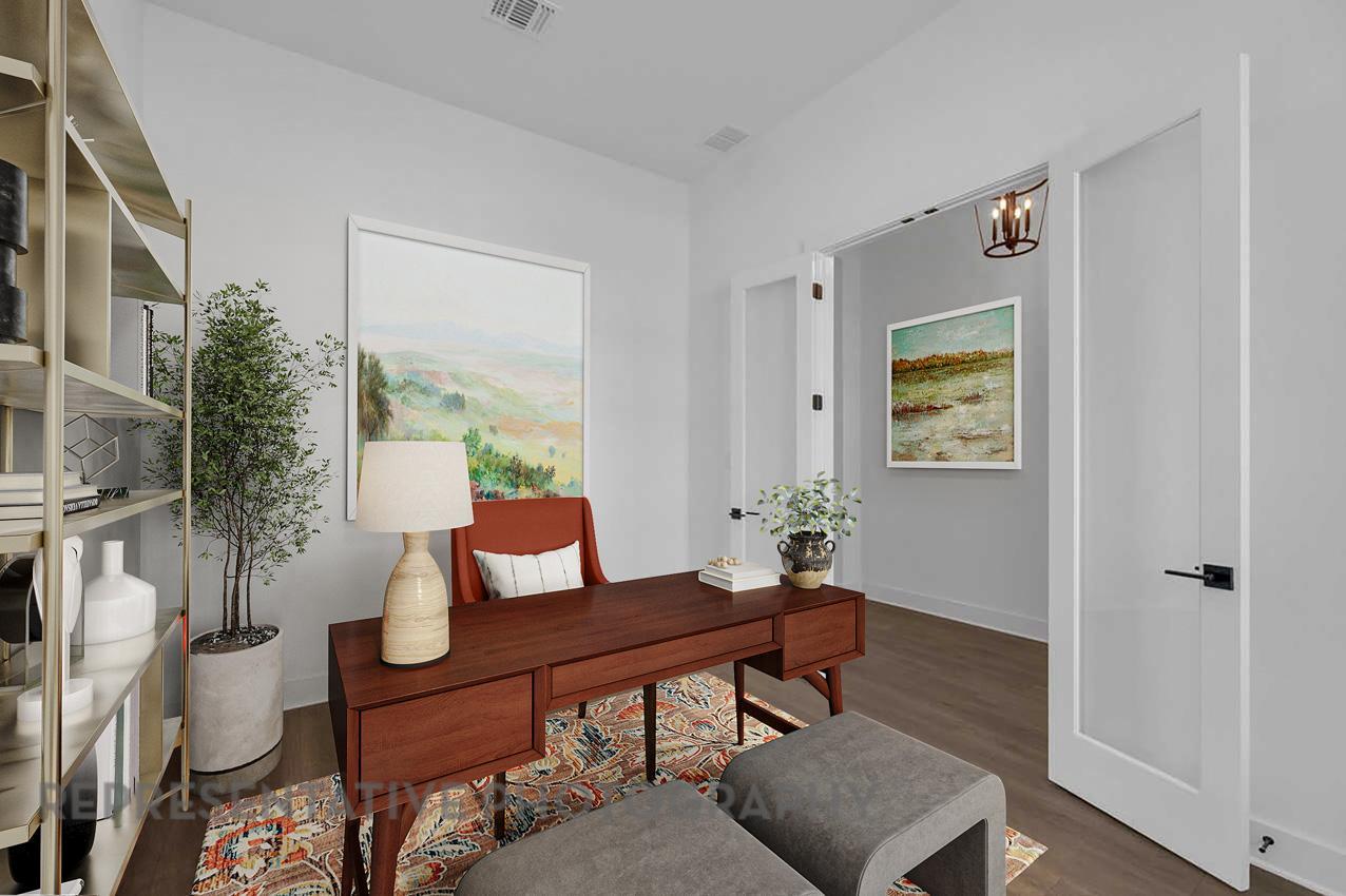 116 Lookout Point Dr, Liberty Hill, TX 78642