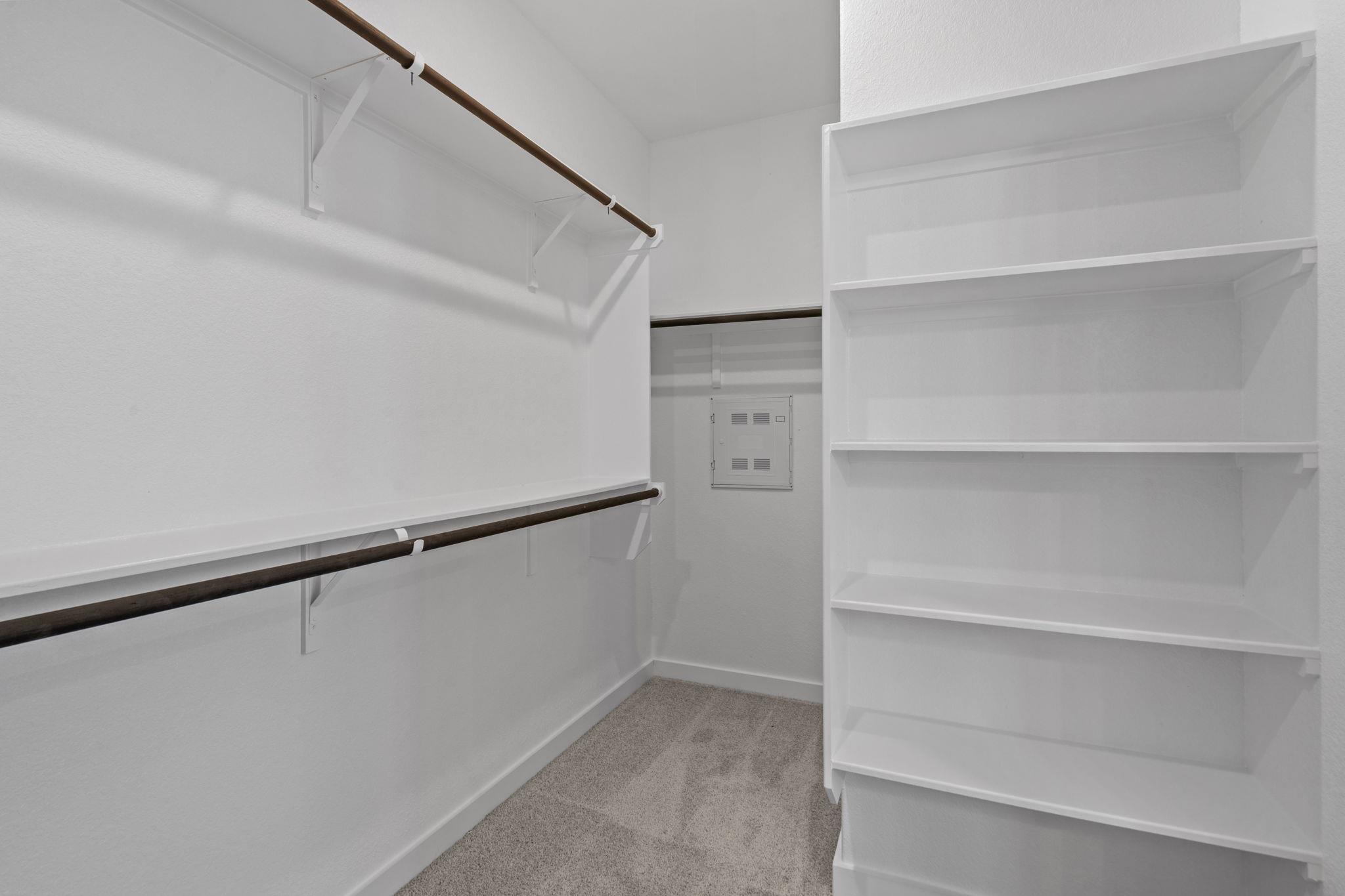 124 Brandywine Rd, Hutto, TX 78634