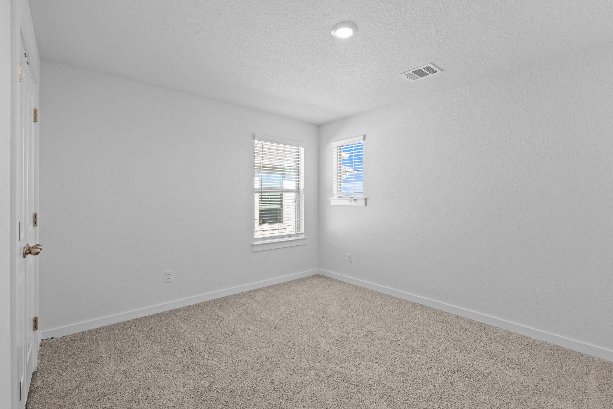 124 Brandywine Rd, Hutto, TX 78634