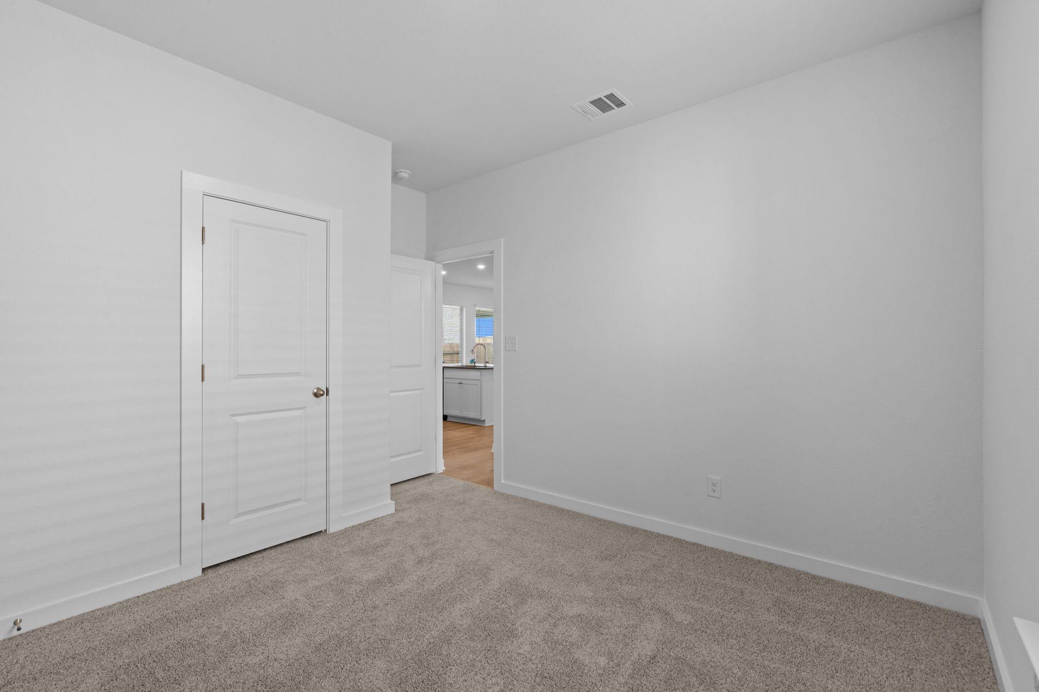 124 Brandywine Rd, Hutto, TX 78634