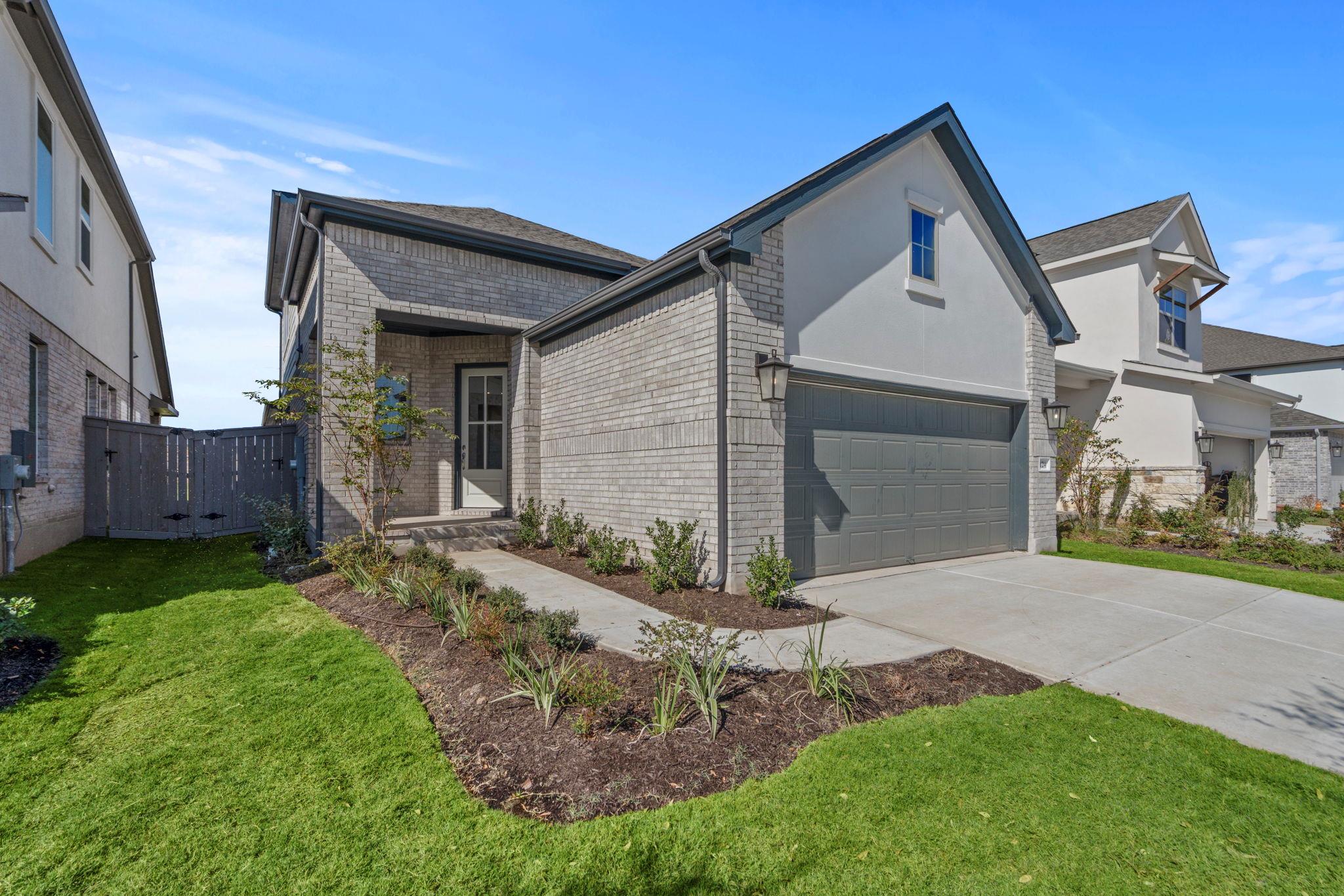 124 Brandywine Rd, Hutto, TX 78634