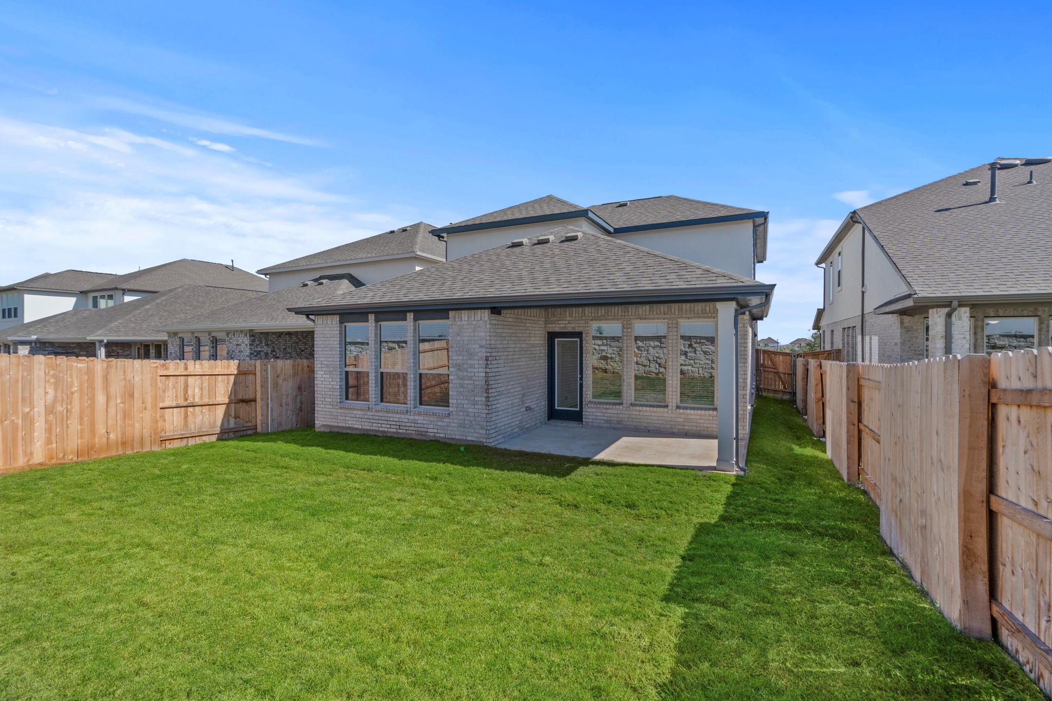 124 Brandywine Rd, Hutto, TX 78634