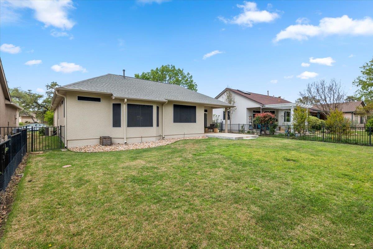 147 Blazing Star Dr, Georgetown, TX 78633