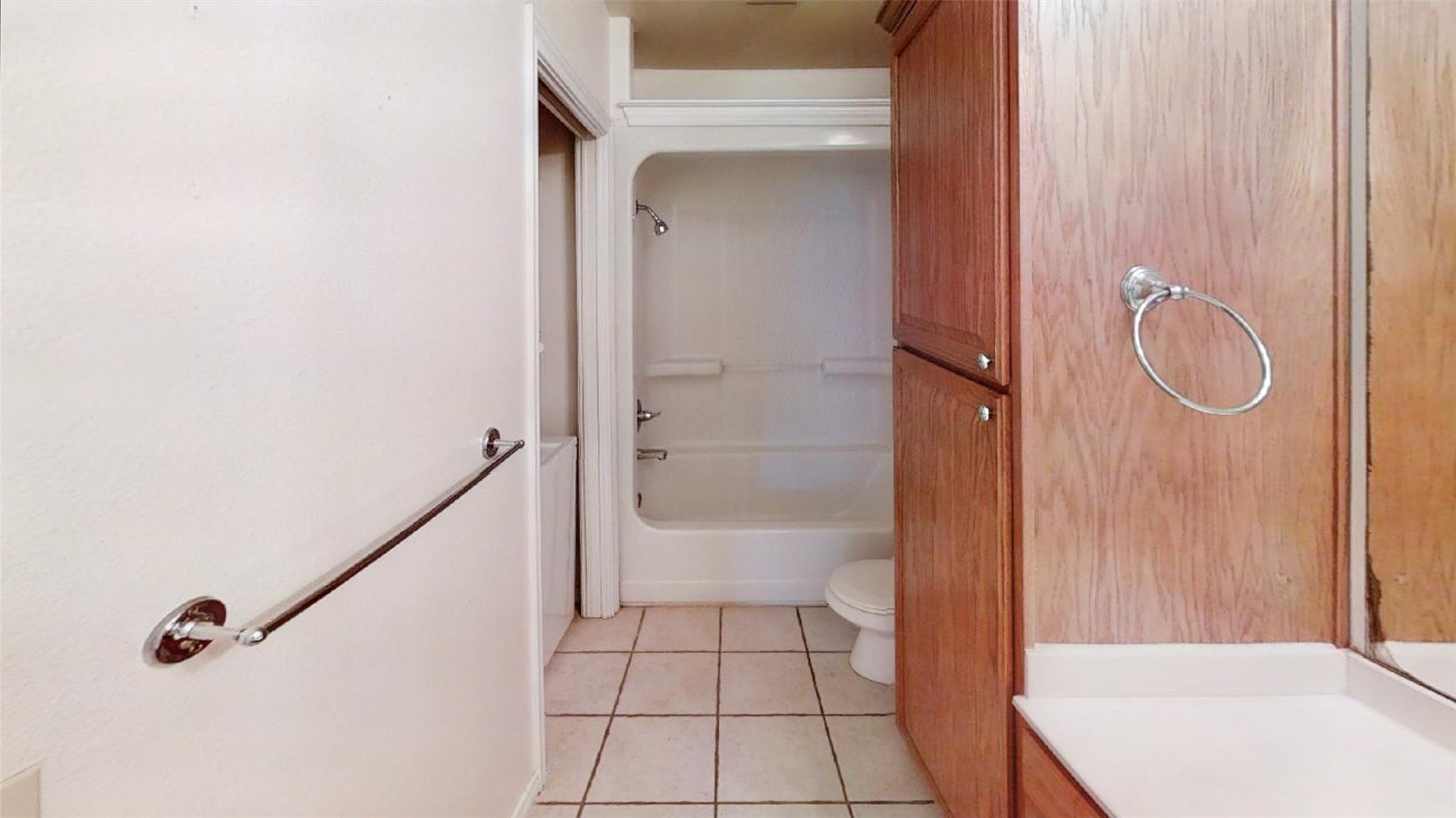 412 Burleson St # 103, San Marcos, TX 78666