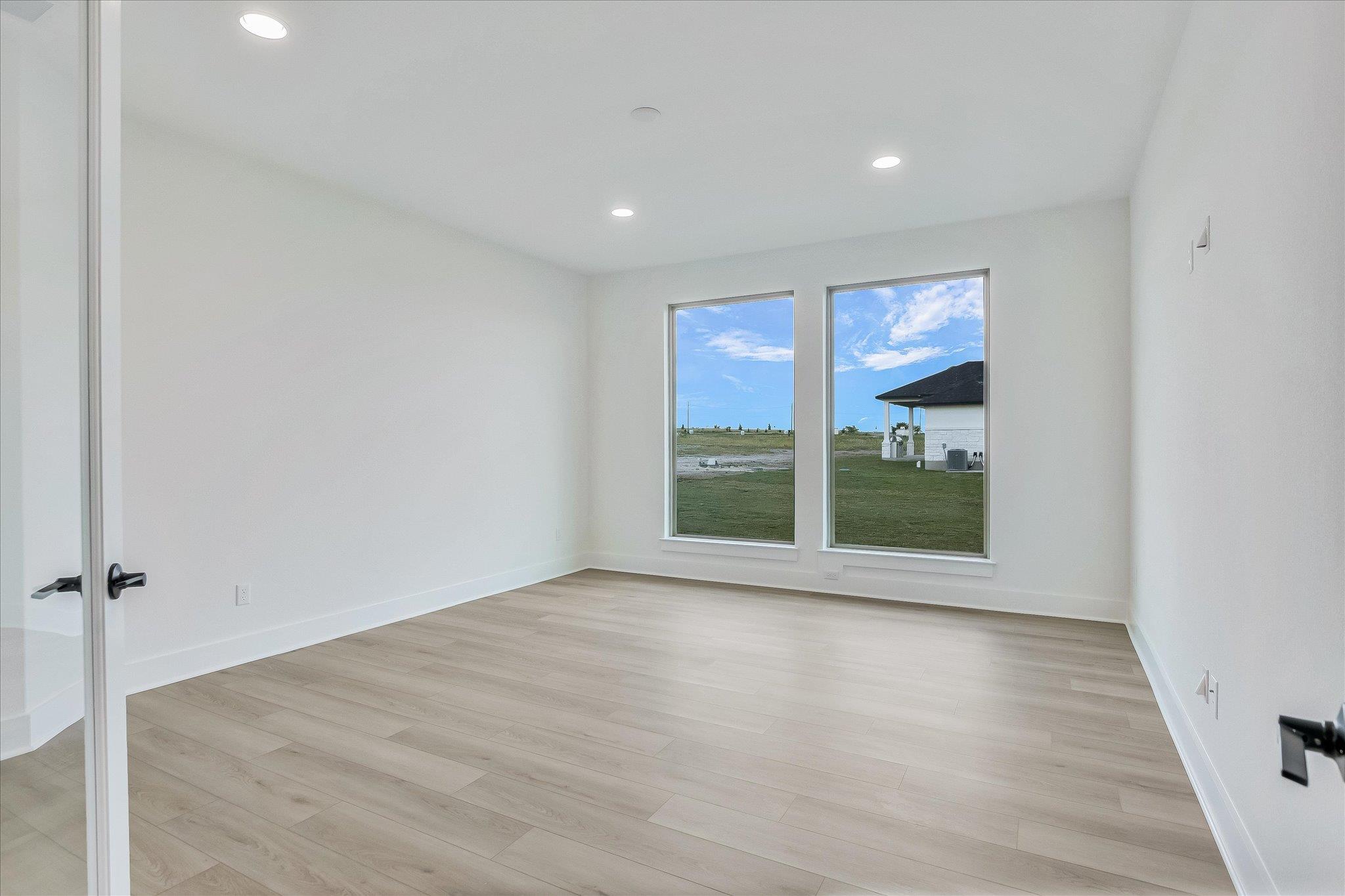 220 Scofield Ave, Georgetown, TX 78628