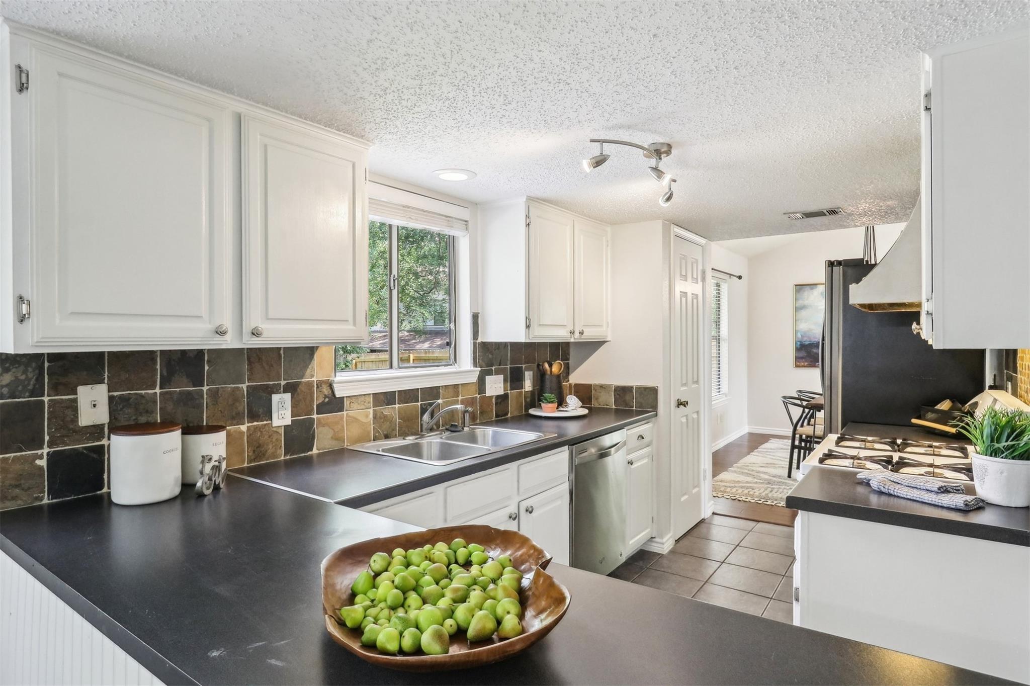 13125 Amarillo Ave, Austin, TX 78729