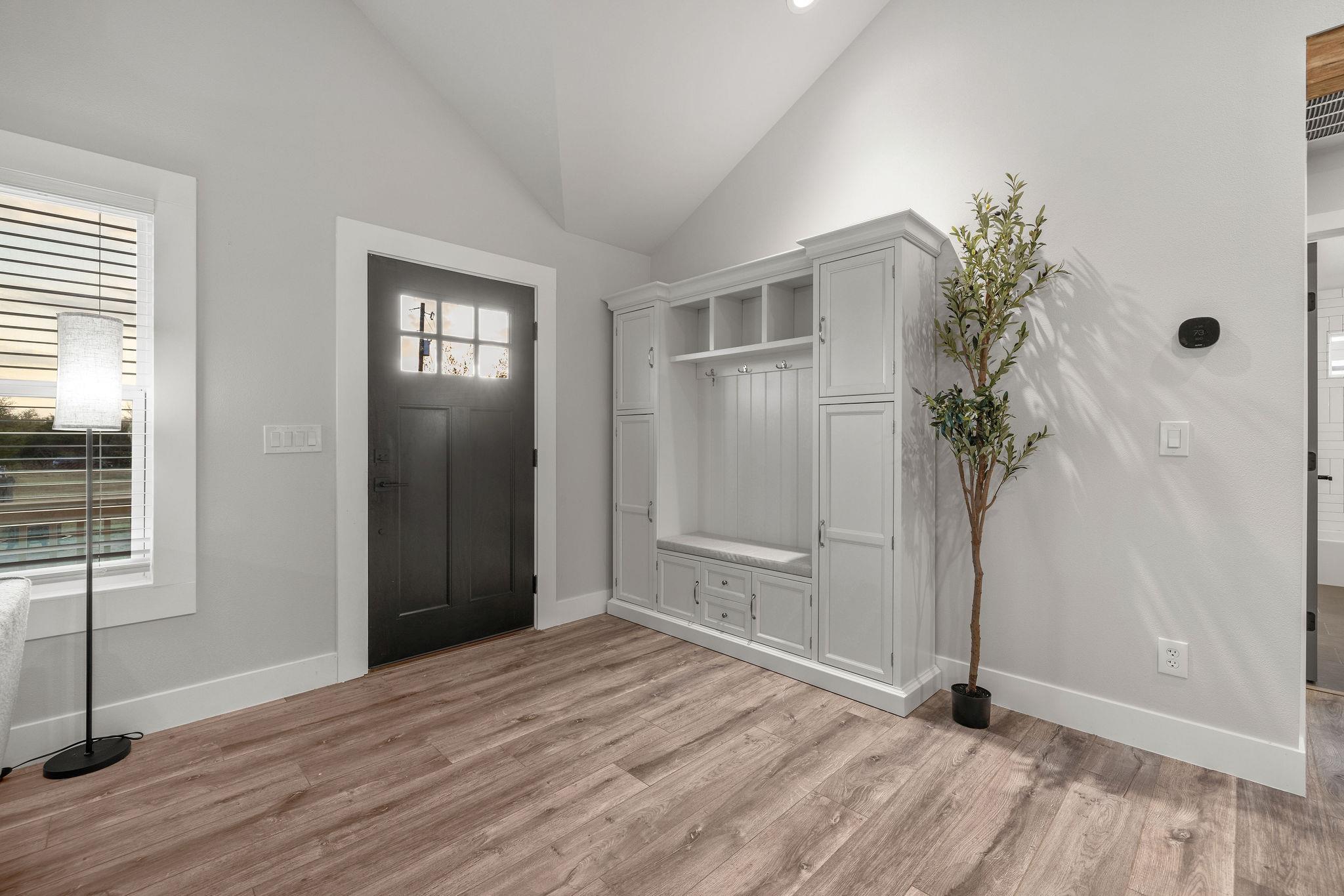 510 Wilson Rd, Red Rock, TX 78662