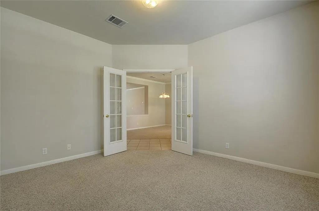 106 North Field St, Round Rock, TX 78681