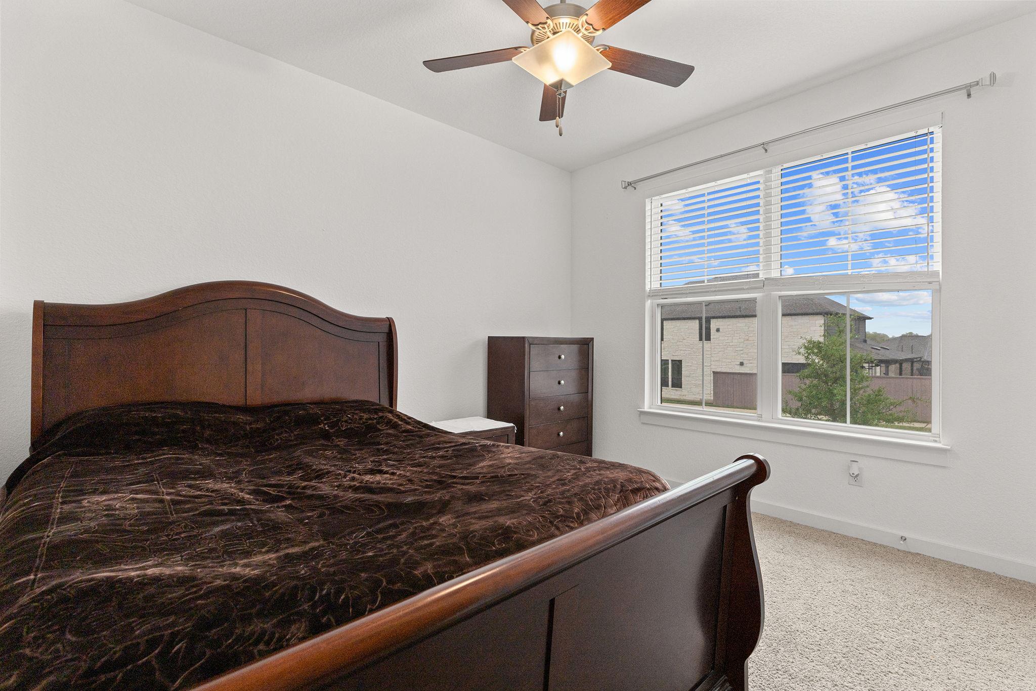 317 Independence Dr, Kyle, TX 78640