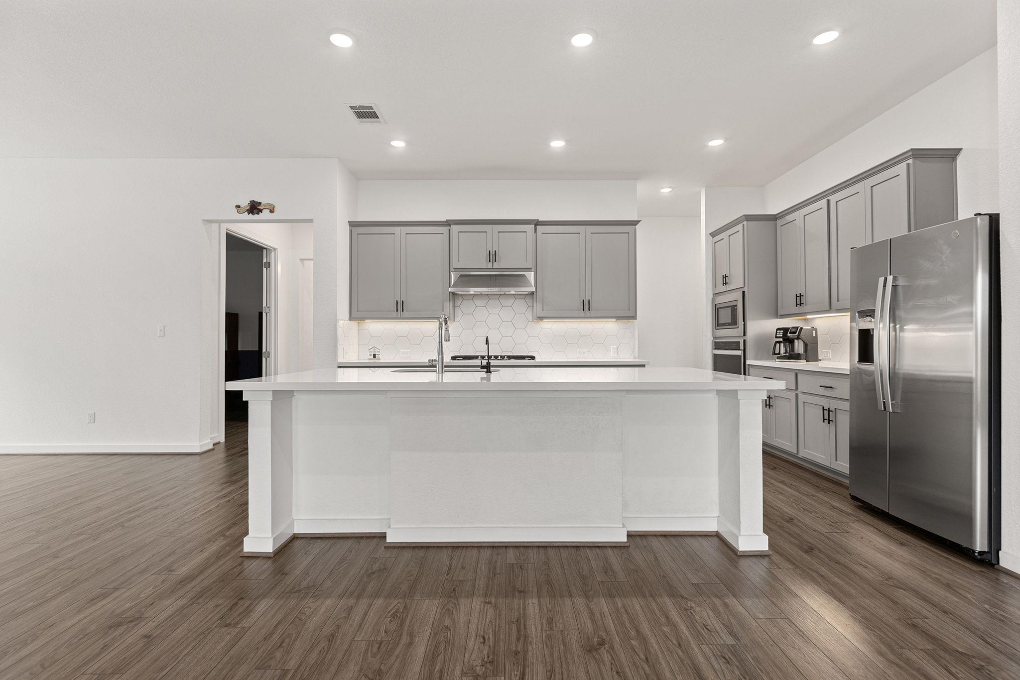 317 Independence Dr, Kyle, TX 78640