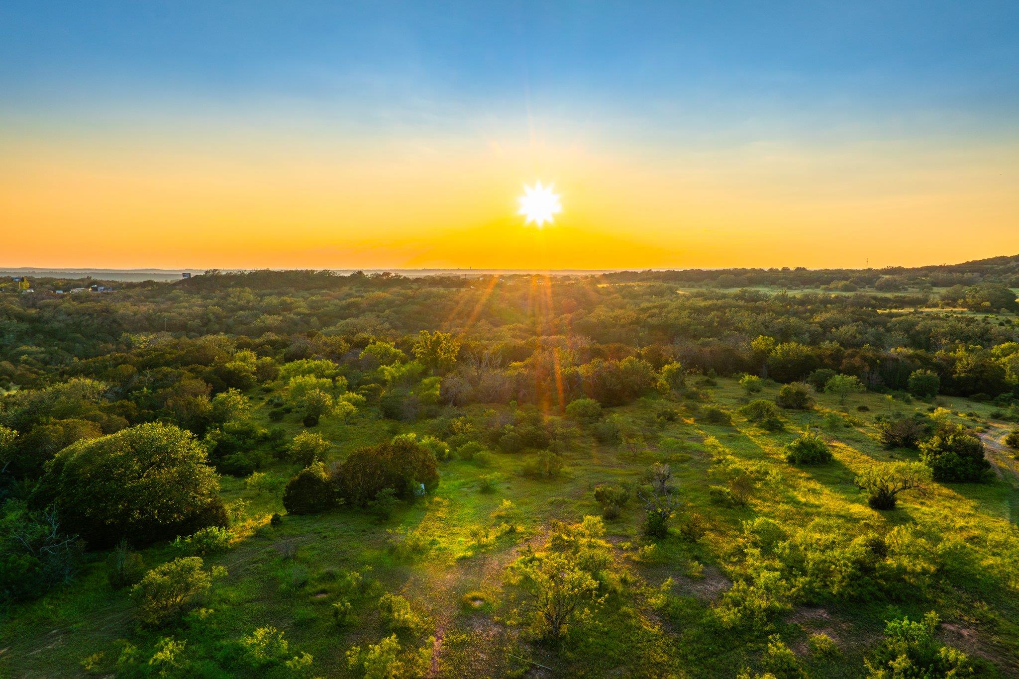 9738 E E FM 1431, Marble Falls, TX 78654