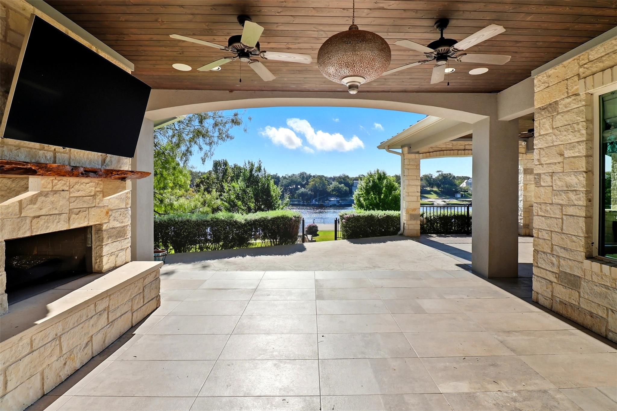 125 Primera Ct, Burnet, TX 78611