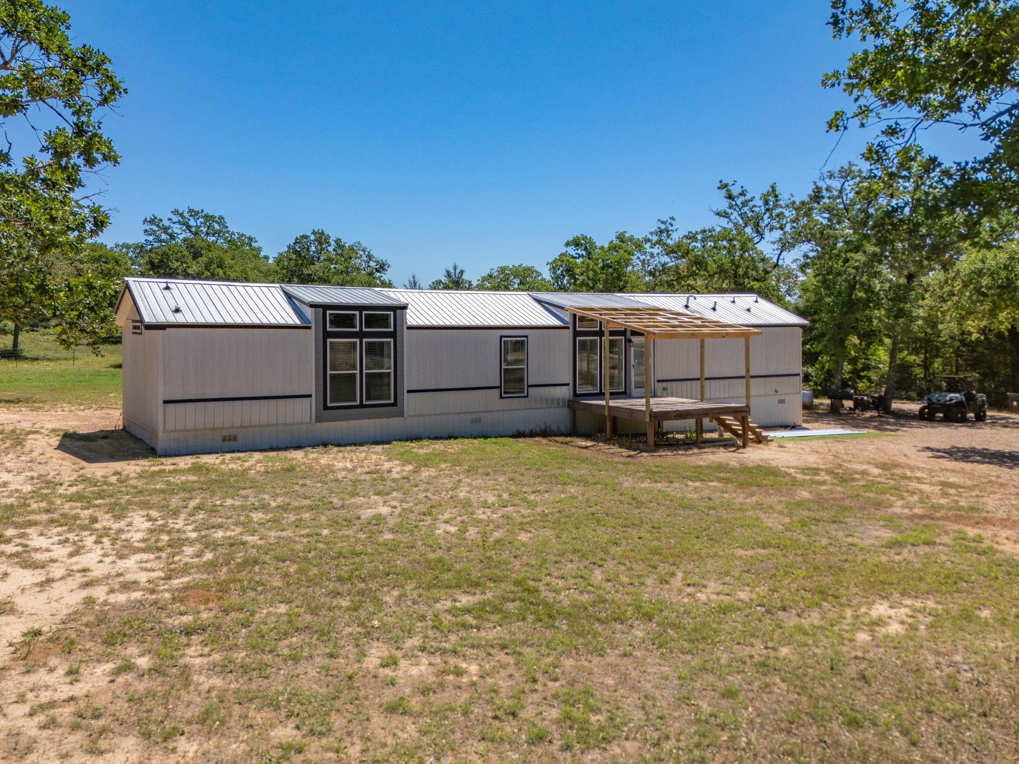 686 County Road 331A Rd, Milano, TX 76556