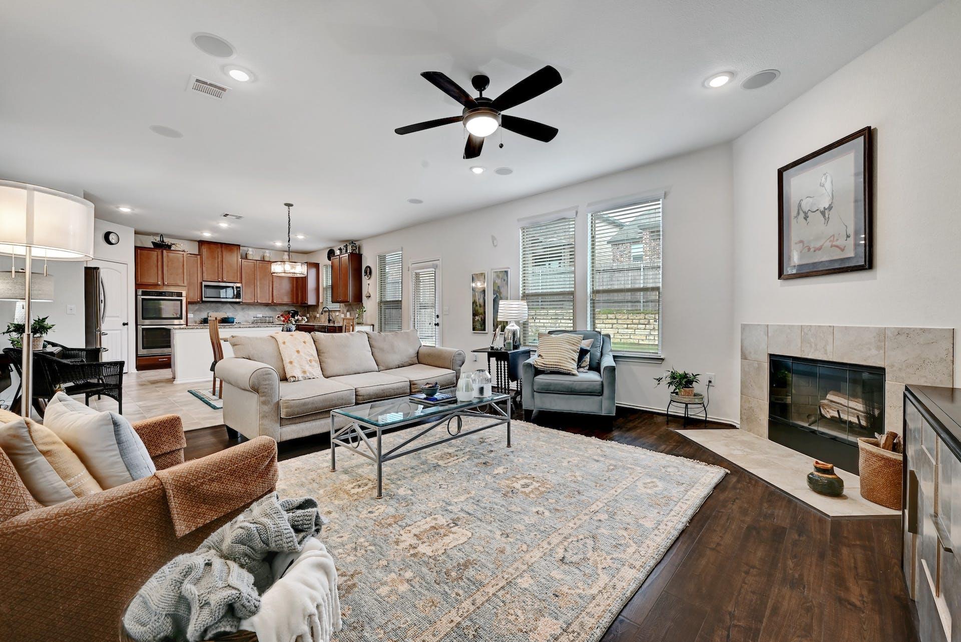 7617 Ballydawn Dr, Austin, TX 78744