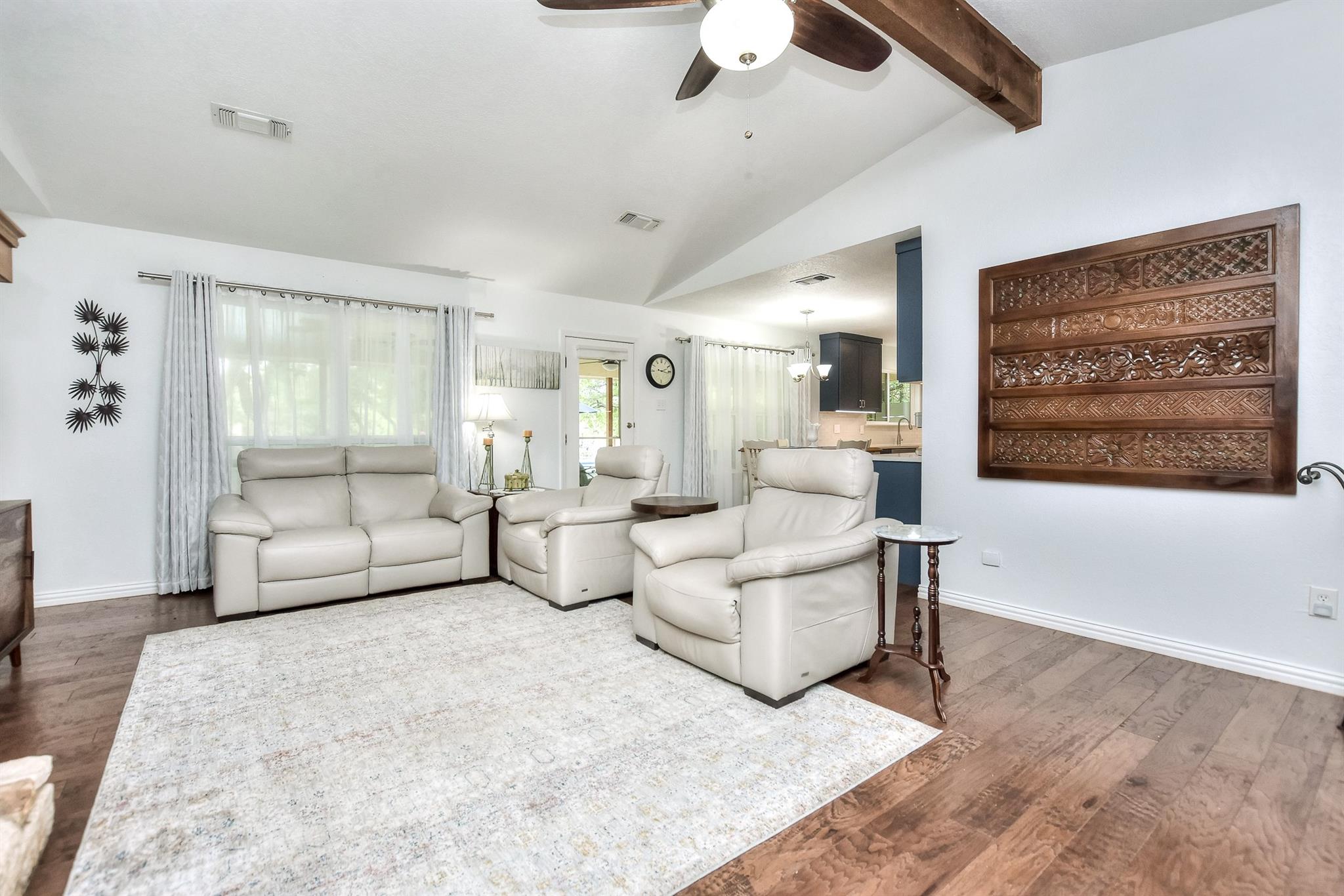 527 W ESPARADA Dr, Georgetown, TX 78628