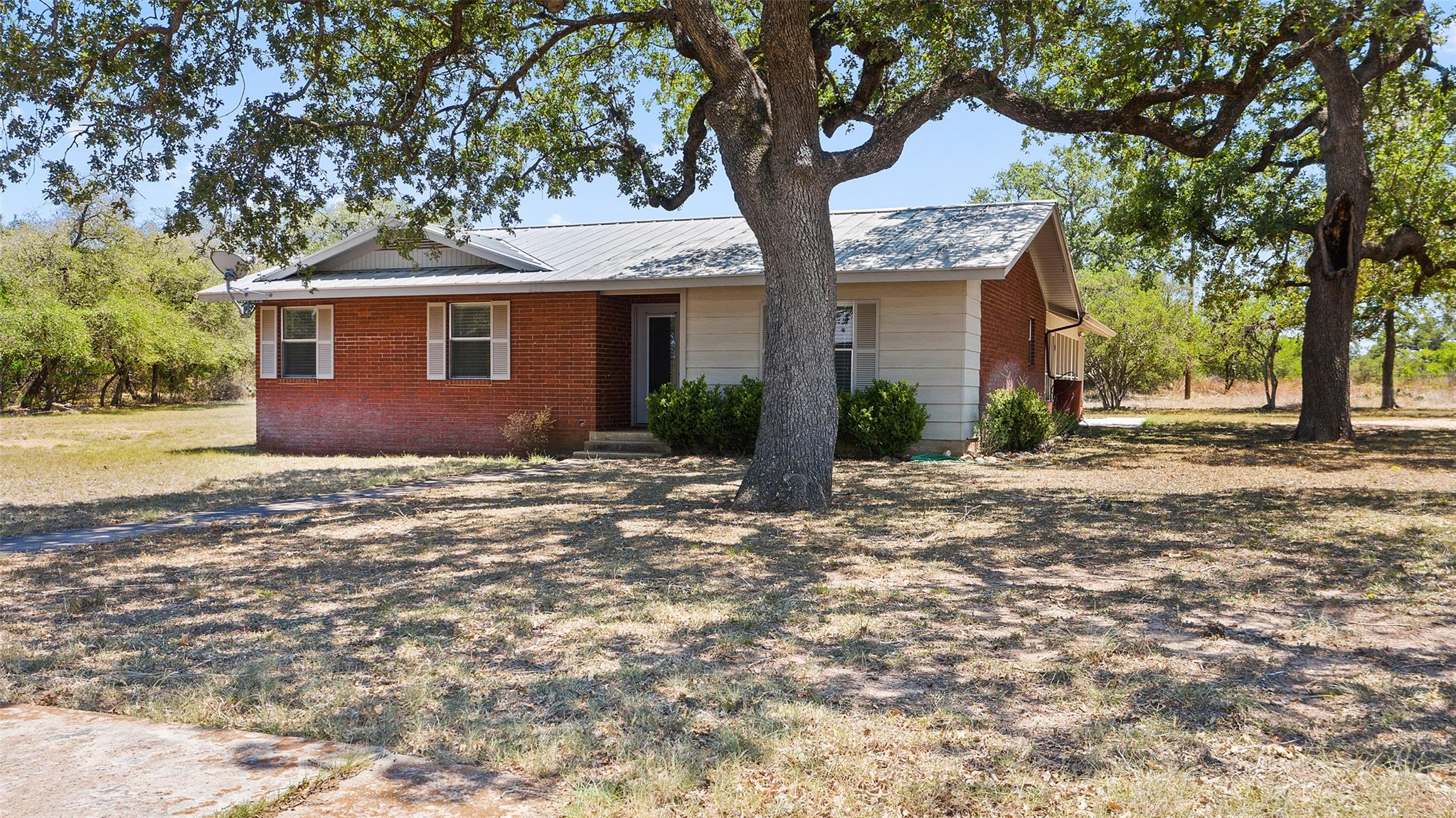 2942 Ranch Road 2766, Johnson City, TX 78636