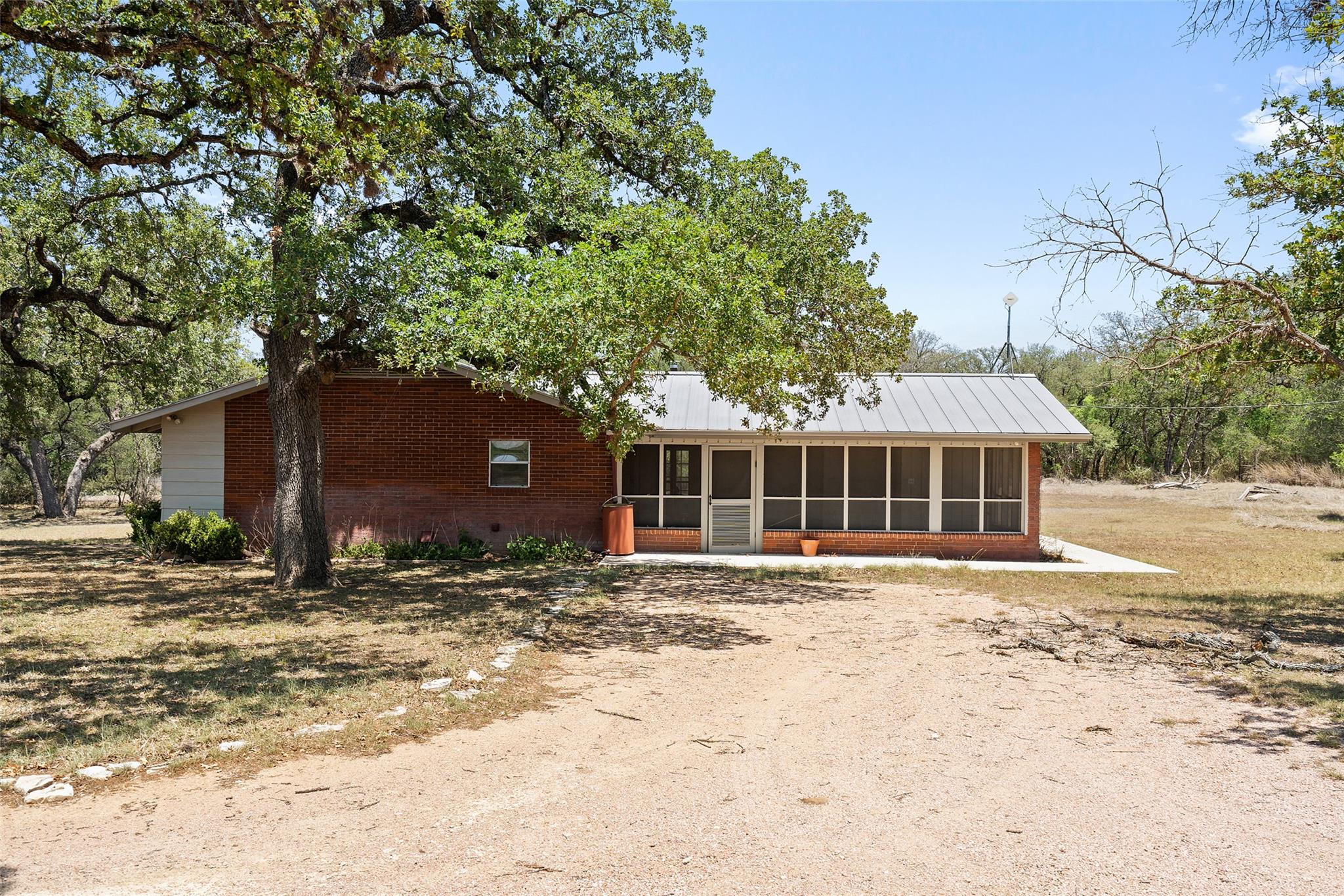 2942 Ranch Road 2766, Johnson City, TX 78636