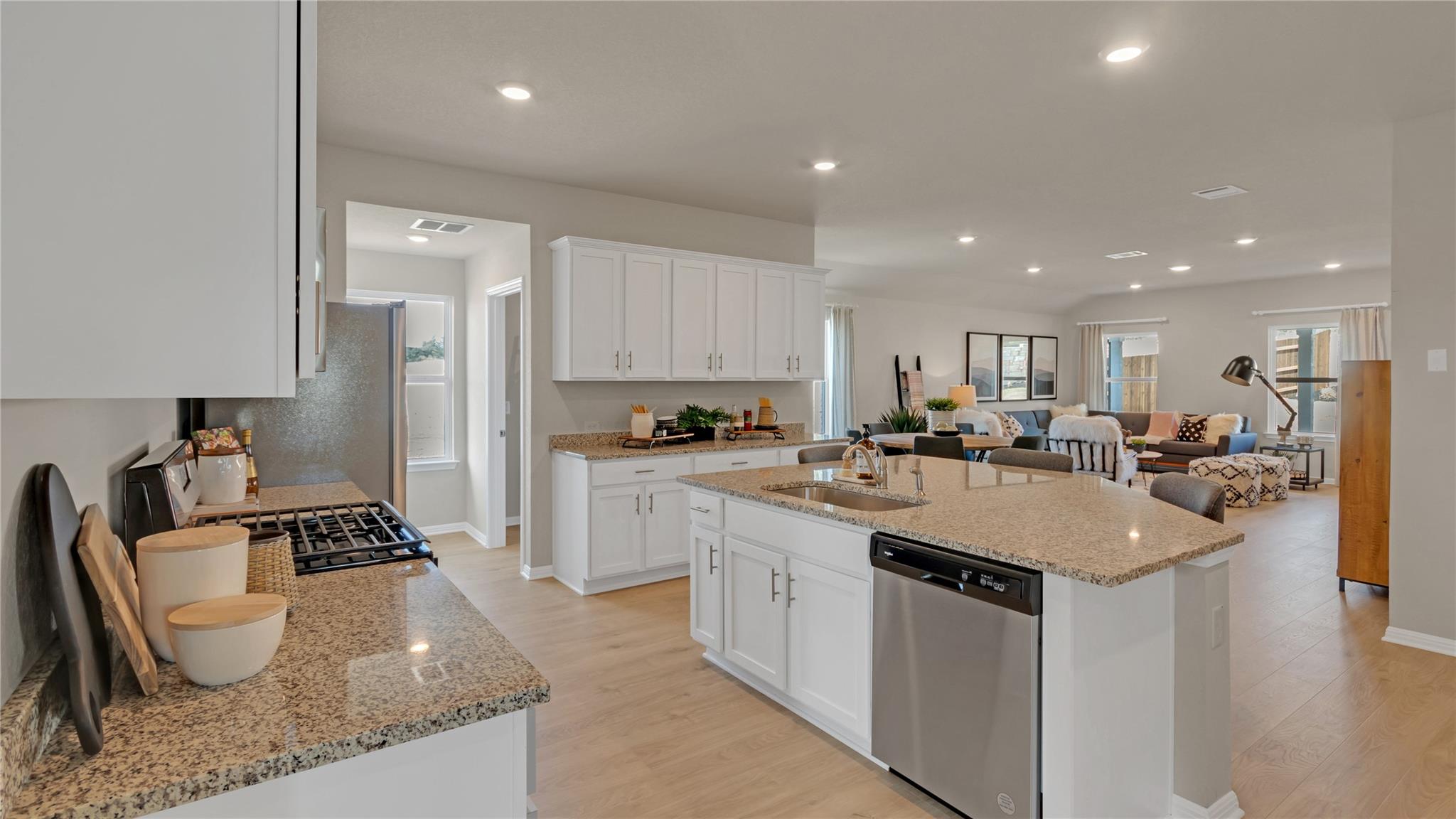 1917 Crowned Eagle Pass, Leander, TX 78641