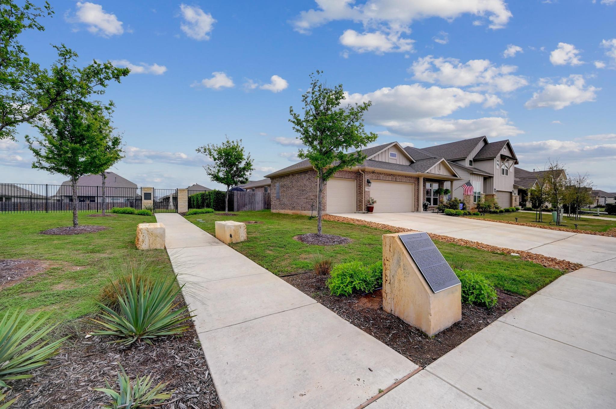 1944 Colonial Ave, New Braunfels, TX 78130