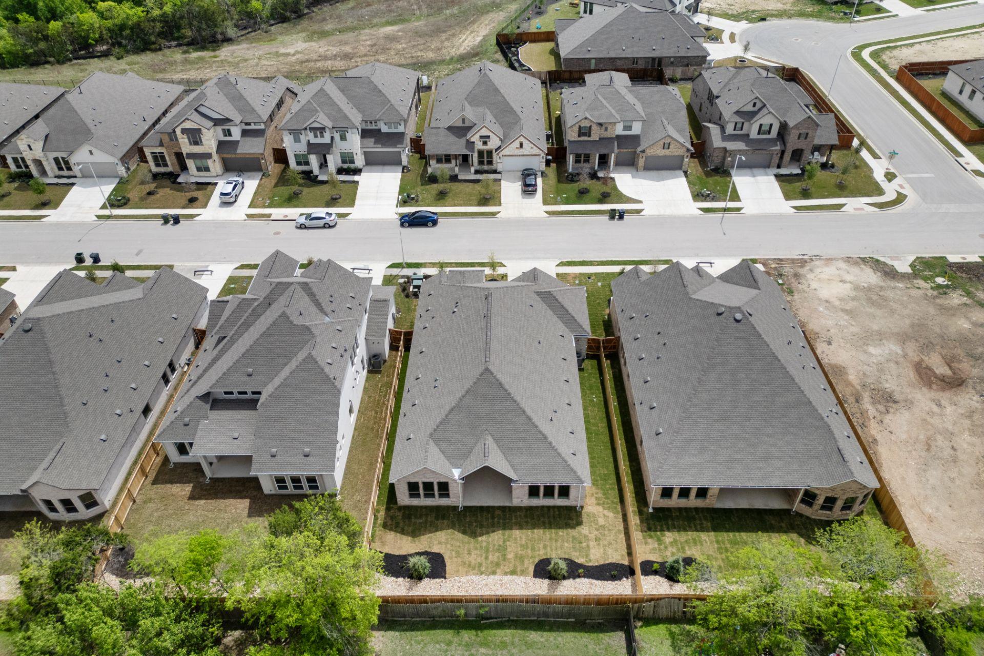 1709 Sauterne Dr, Leander, TX 78641