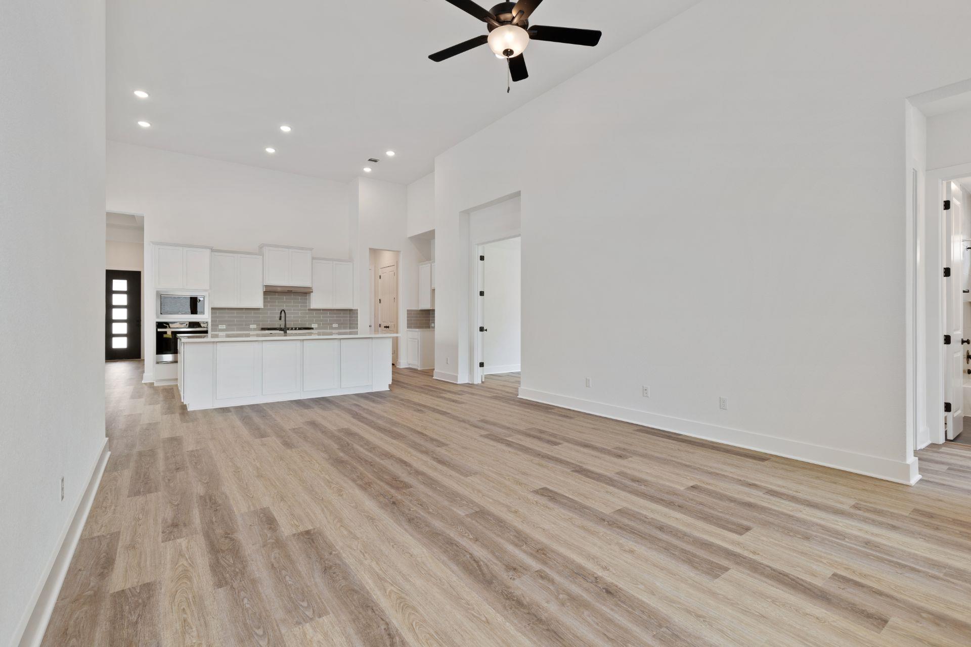 1709 Sauterne Dr, Leander, TX 78641