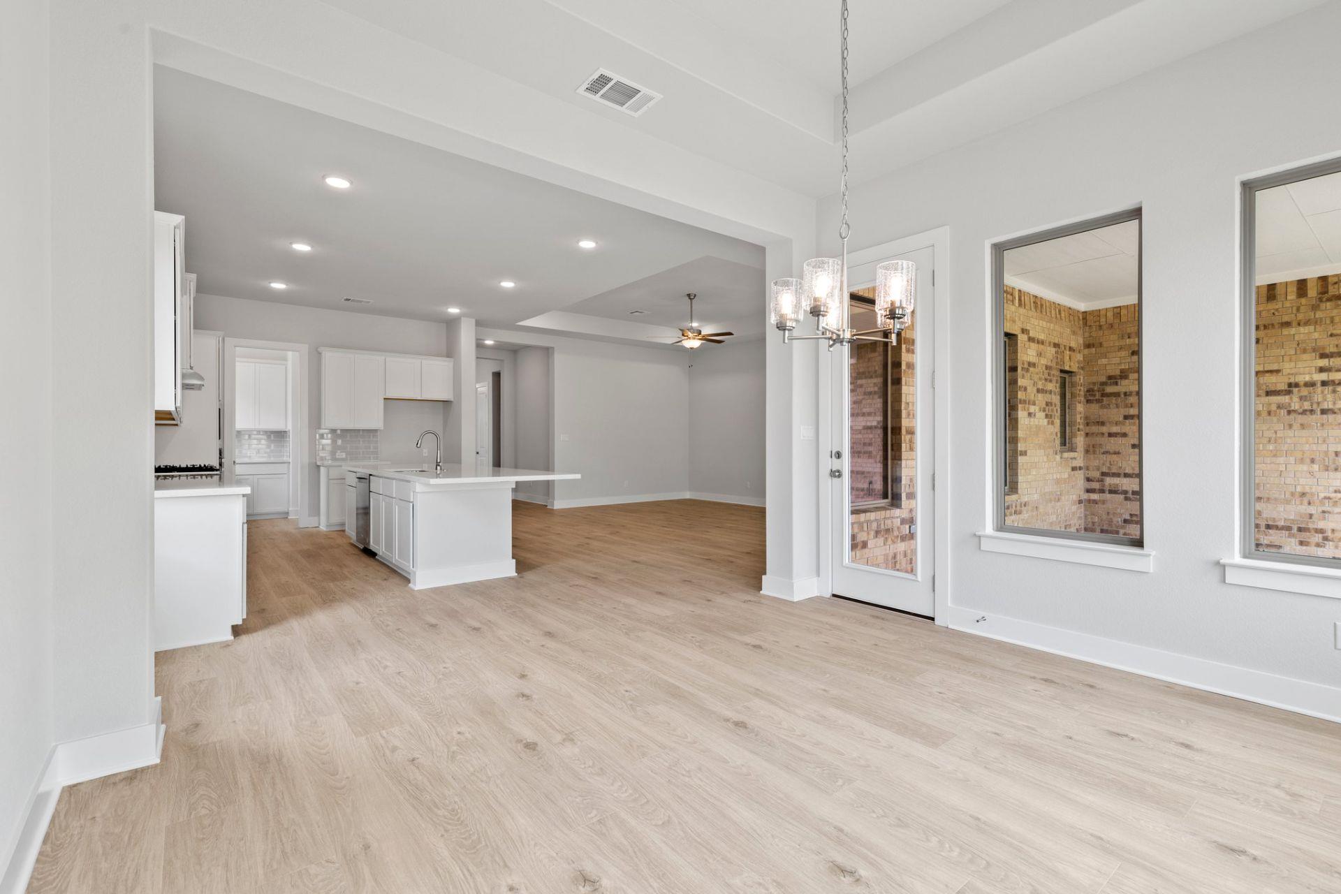 1713 Sauterne Dr, Leander, TX 78641