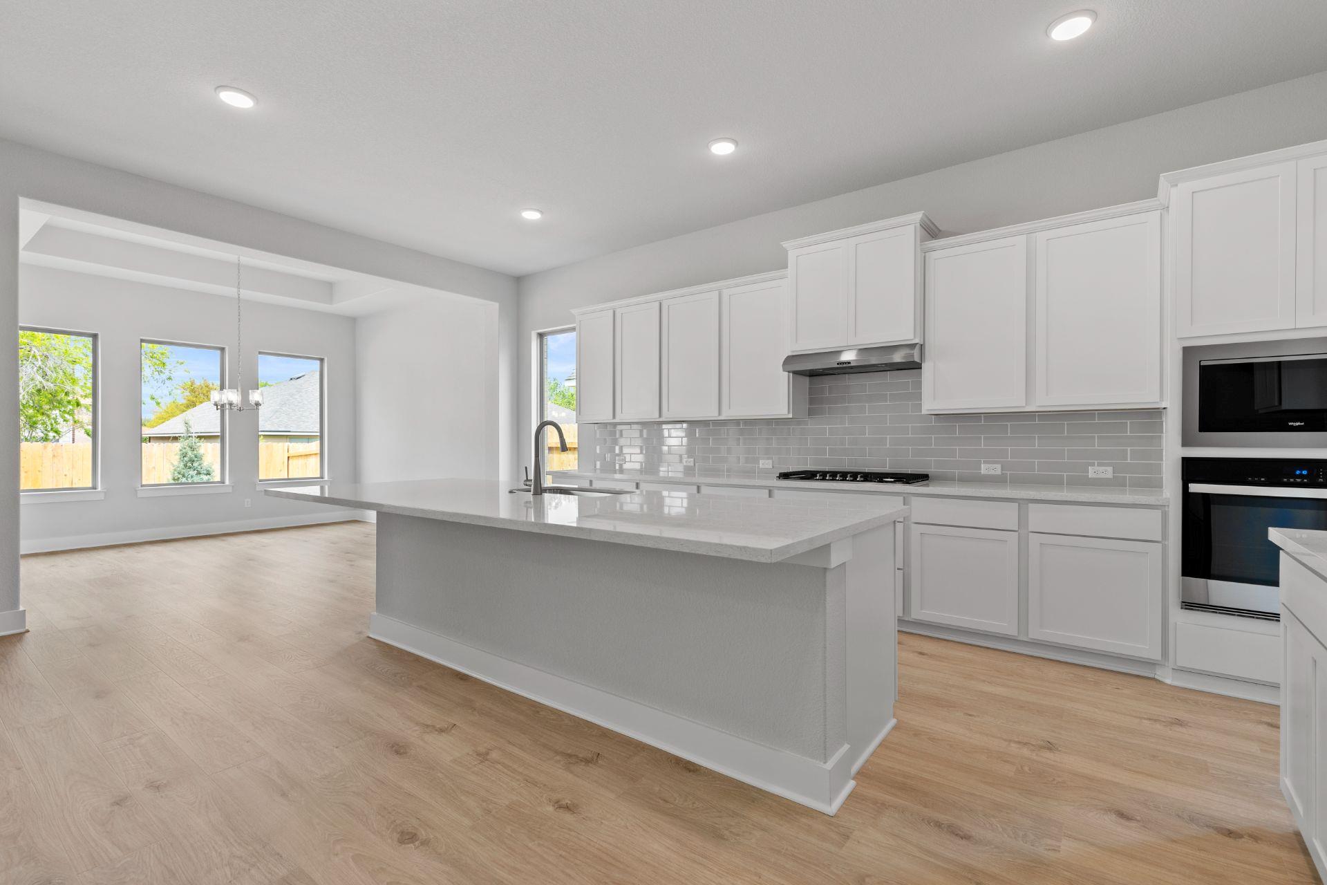 1713 Sauterne Dr, Leander, TX 78641